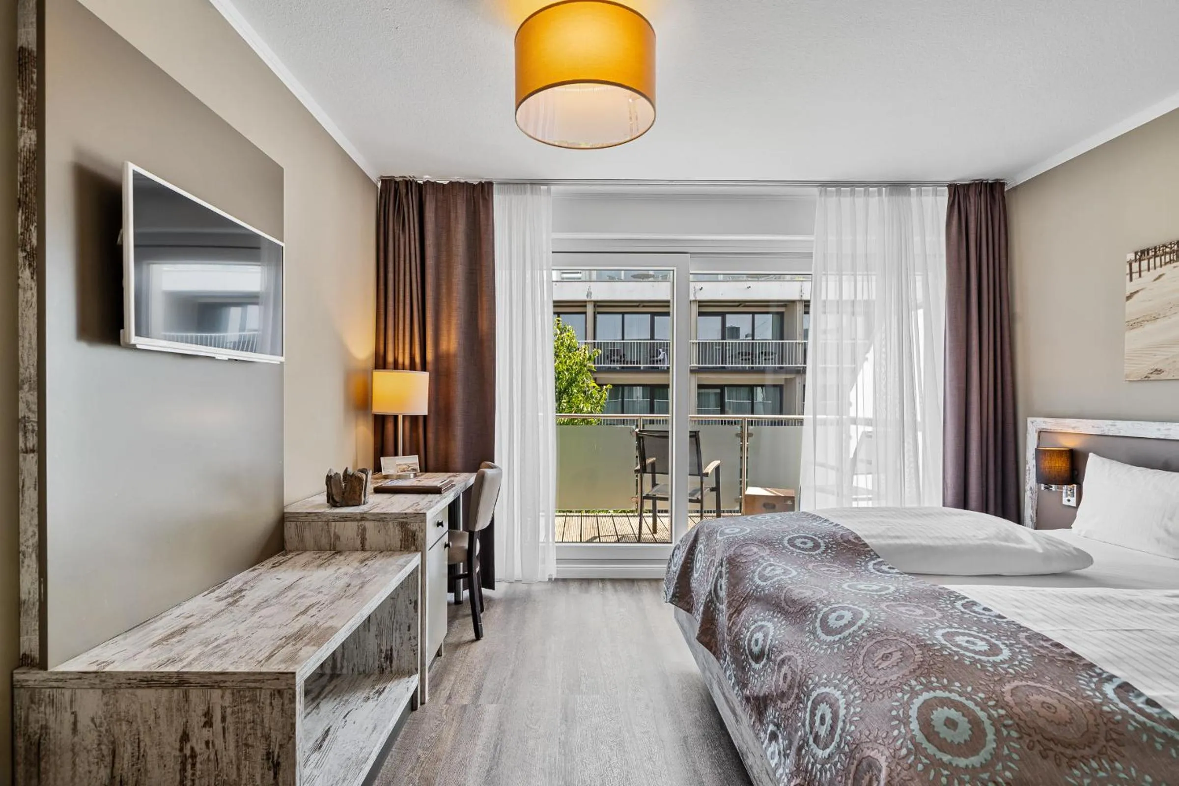 Photo of the whole room, Bed in Hotel Strand No.1