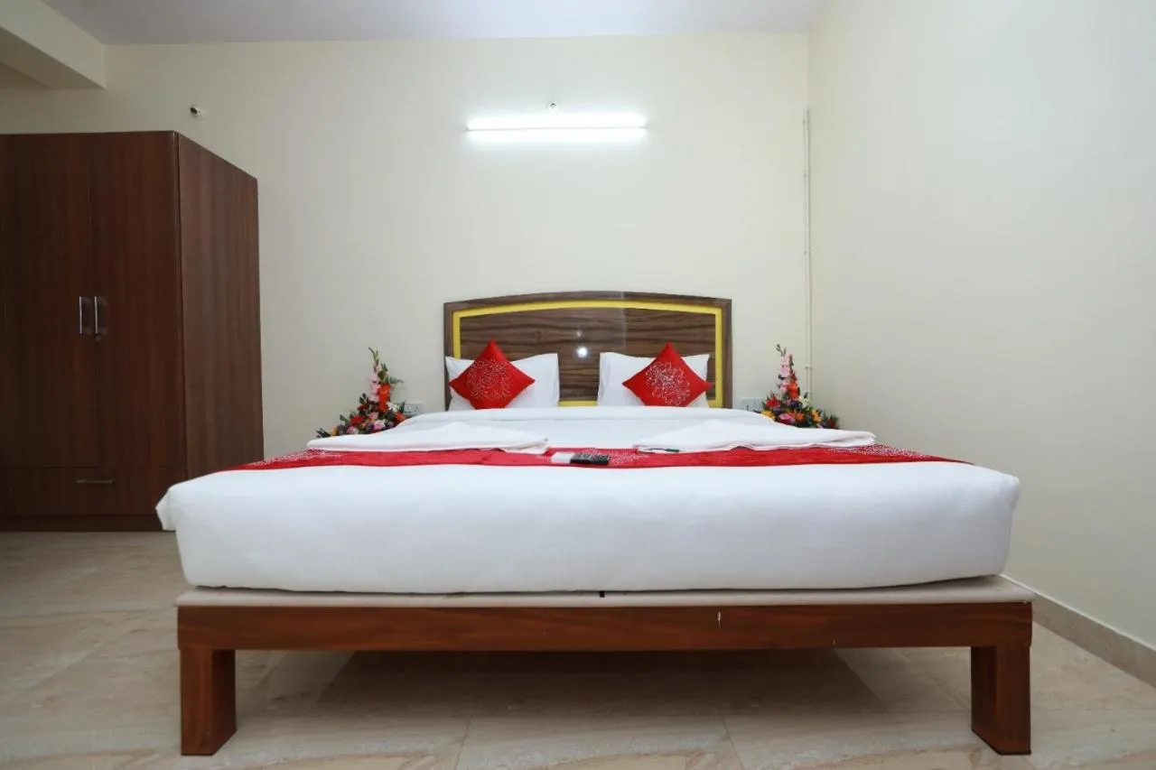 Bed in Hotel Amulya Relax Inn