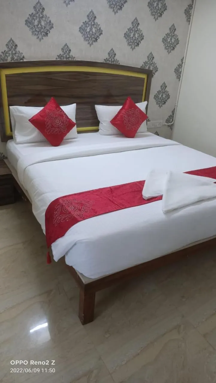 Hotel Amulya Relax Inn