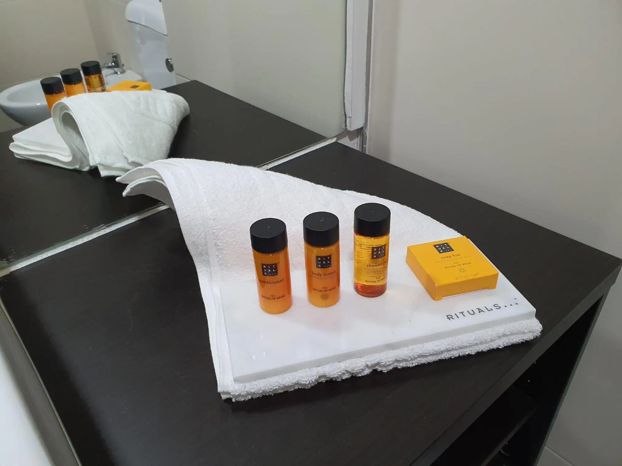 Bathroom in Hotel Vila Raia