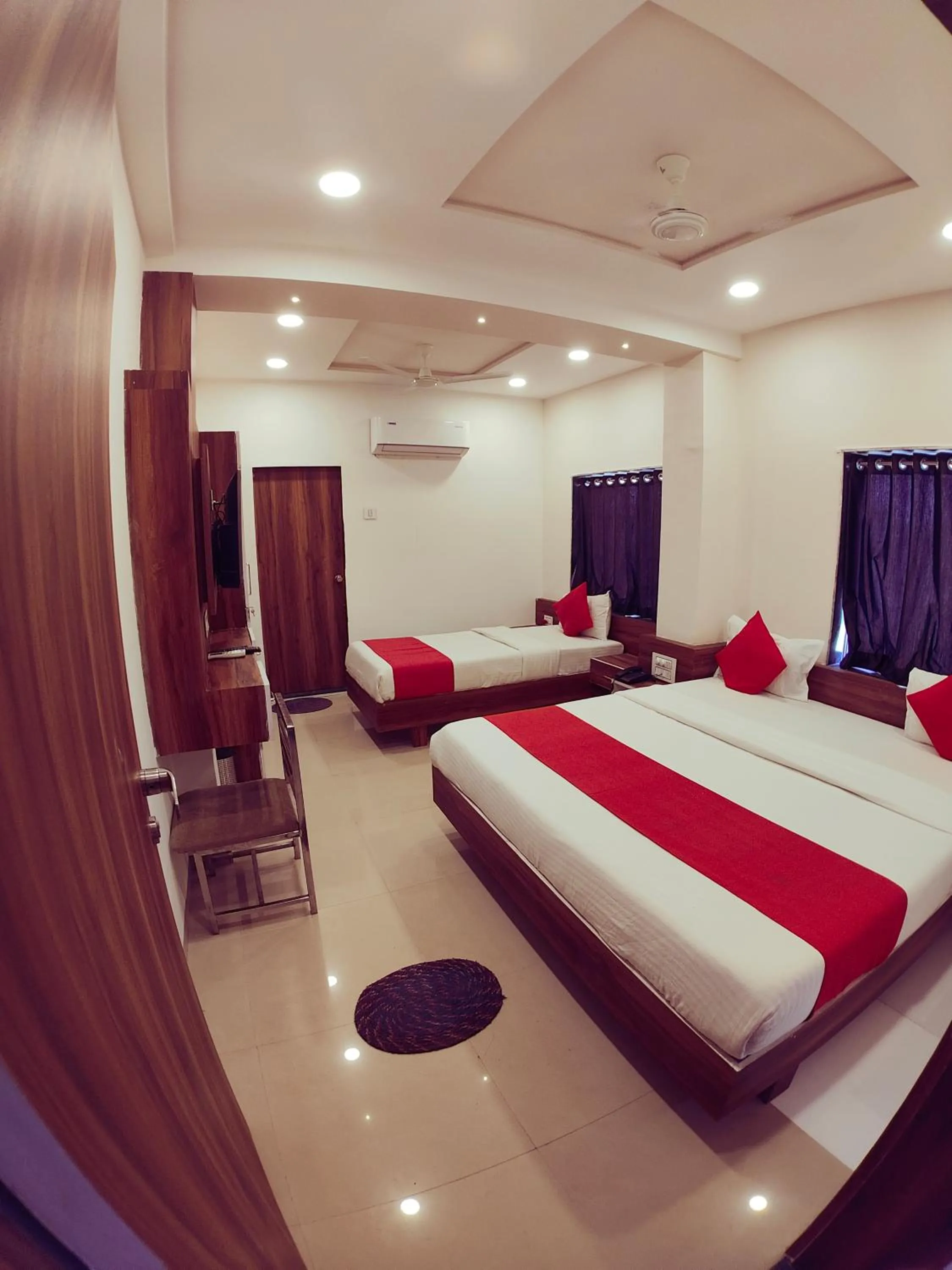 Bedroom, Bed in Hotel Nawanagar Residency