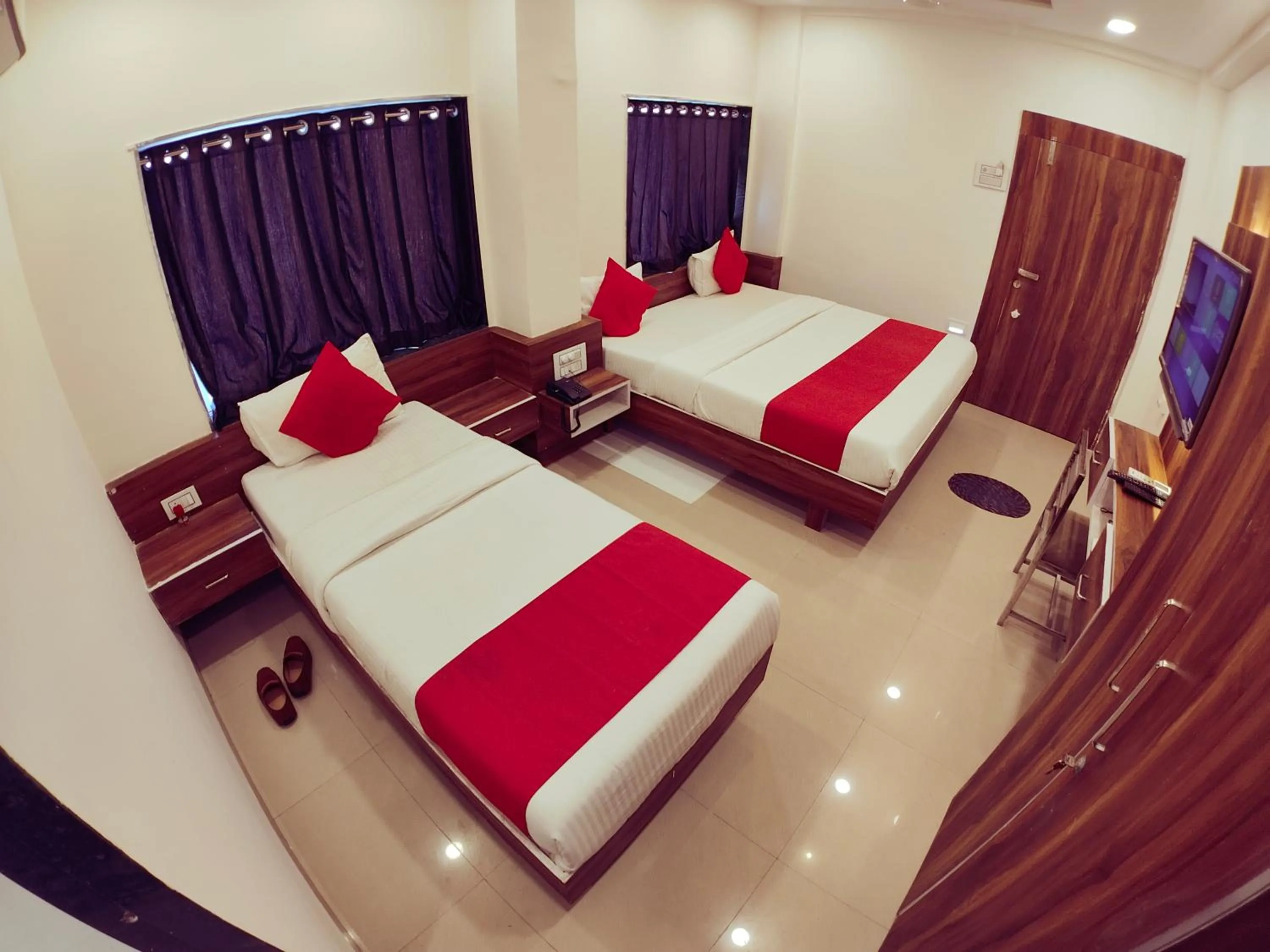Bed in Hotel Nawanagar Residency