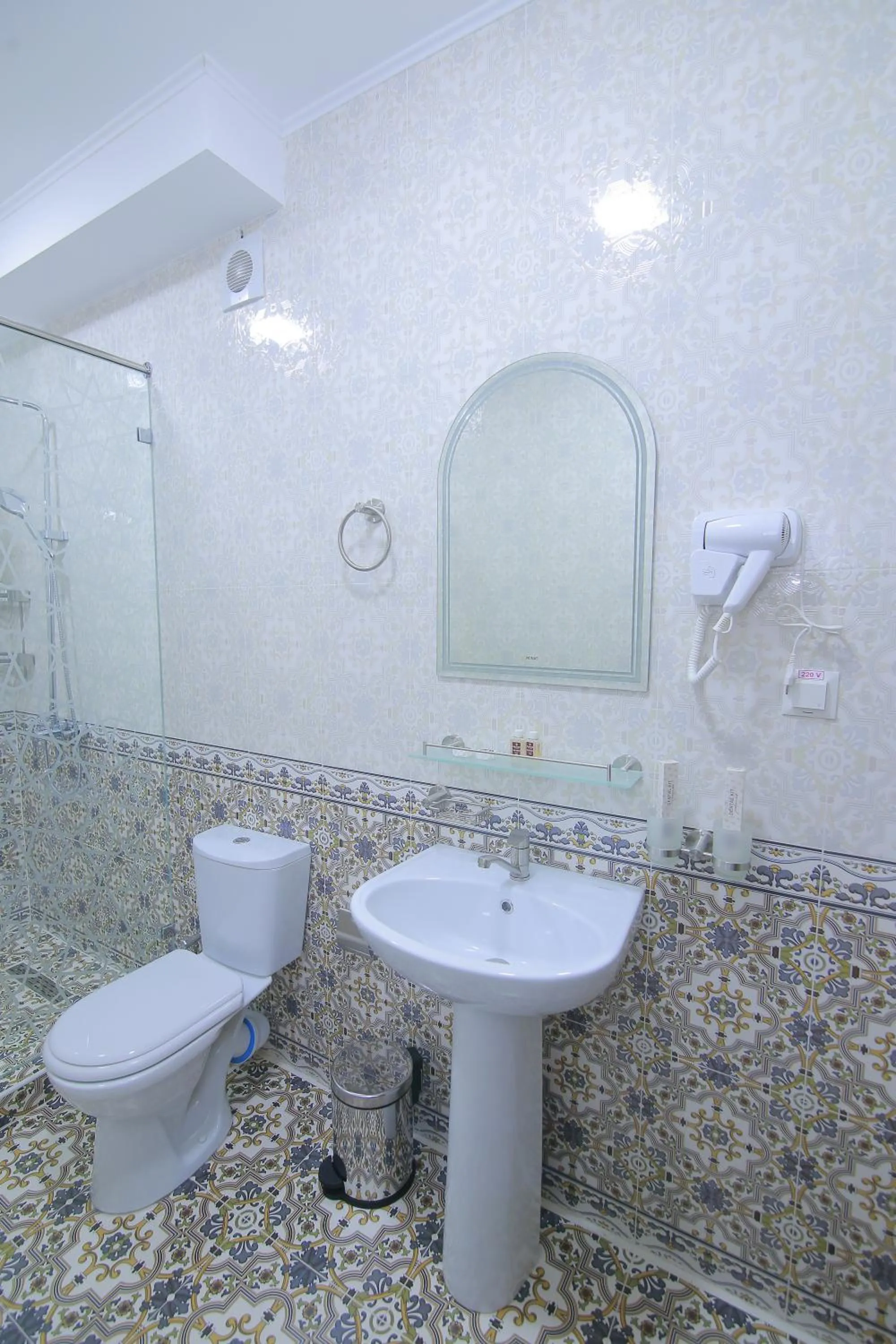 Bathroom in Sahar Boutique Hotel