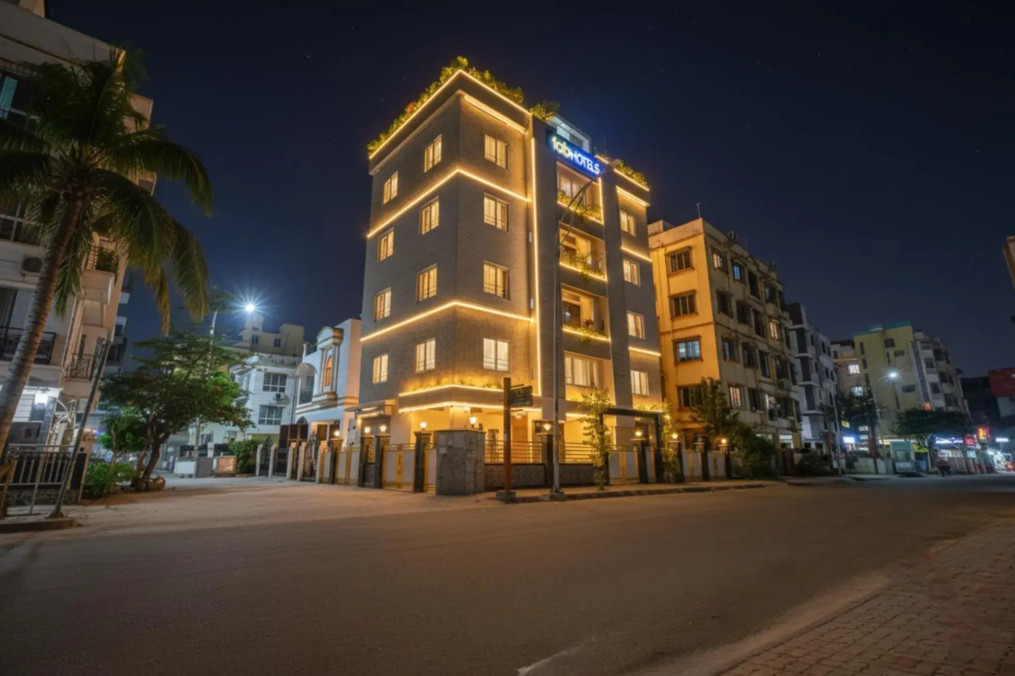 Property building in FabHotel Anchorage Inn - Nr Axis Mall Property building in FabHotel Anchorage Inn - Nr Axis Mall