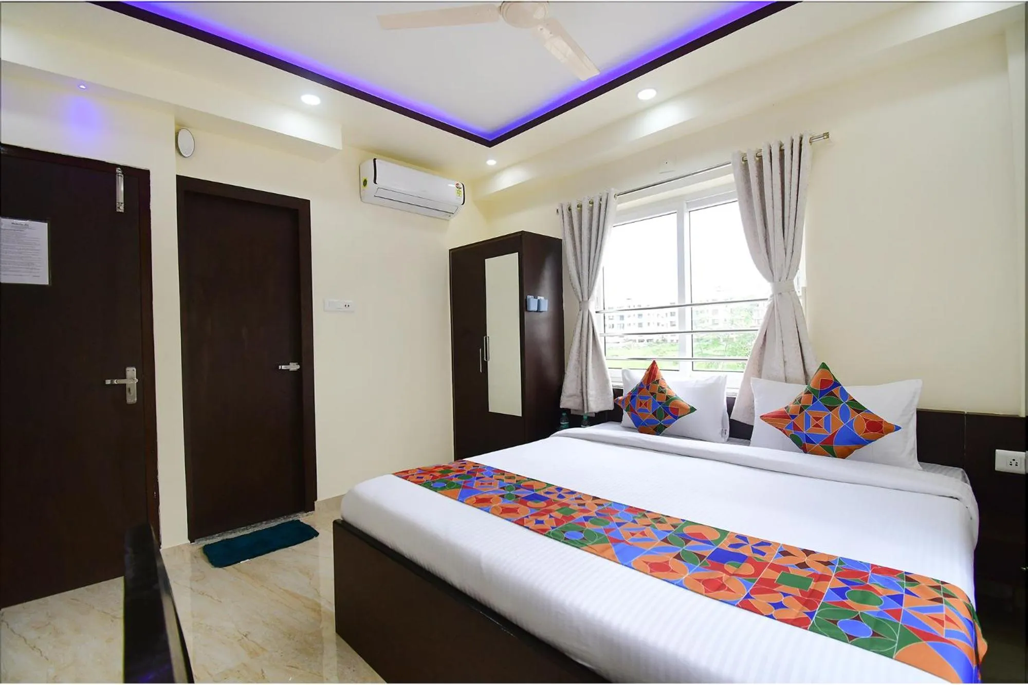 Bedroom, Bed in FabHotel Anchorage Inn - Nr Axis Mall