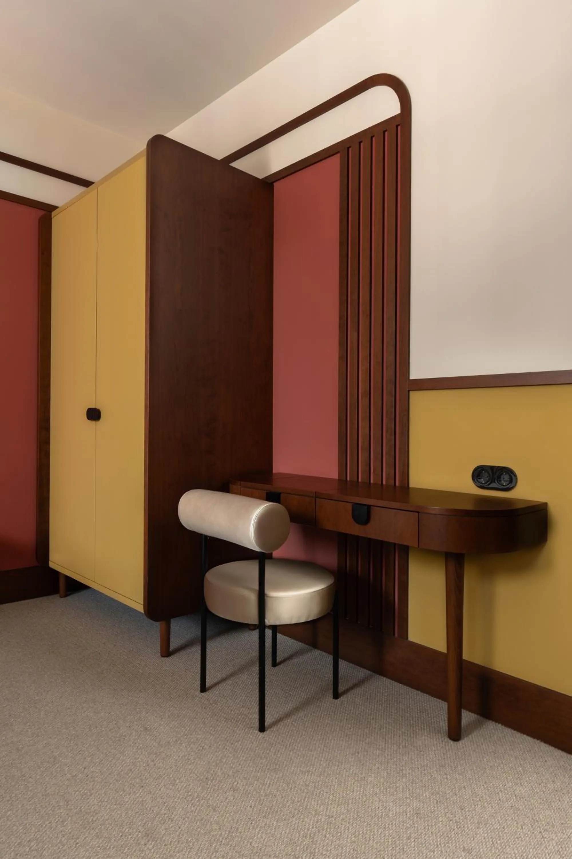 Seating area in GentleTom