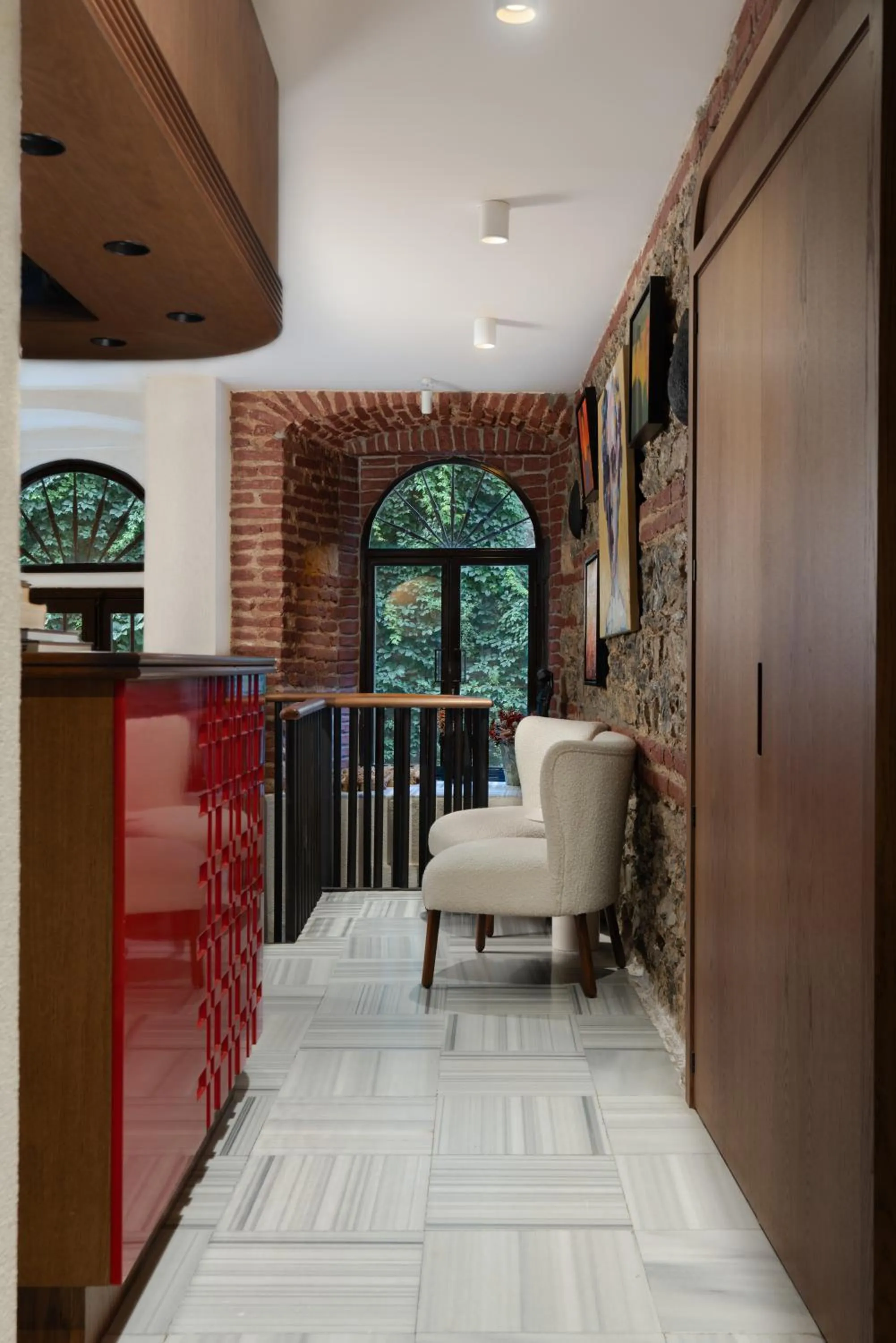 Decorative detail in GentleTom