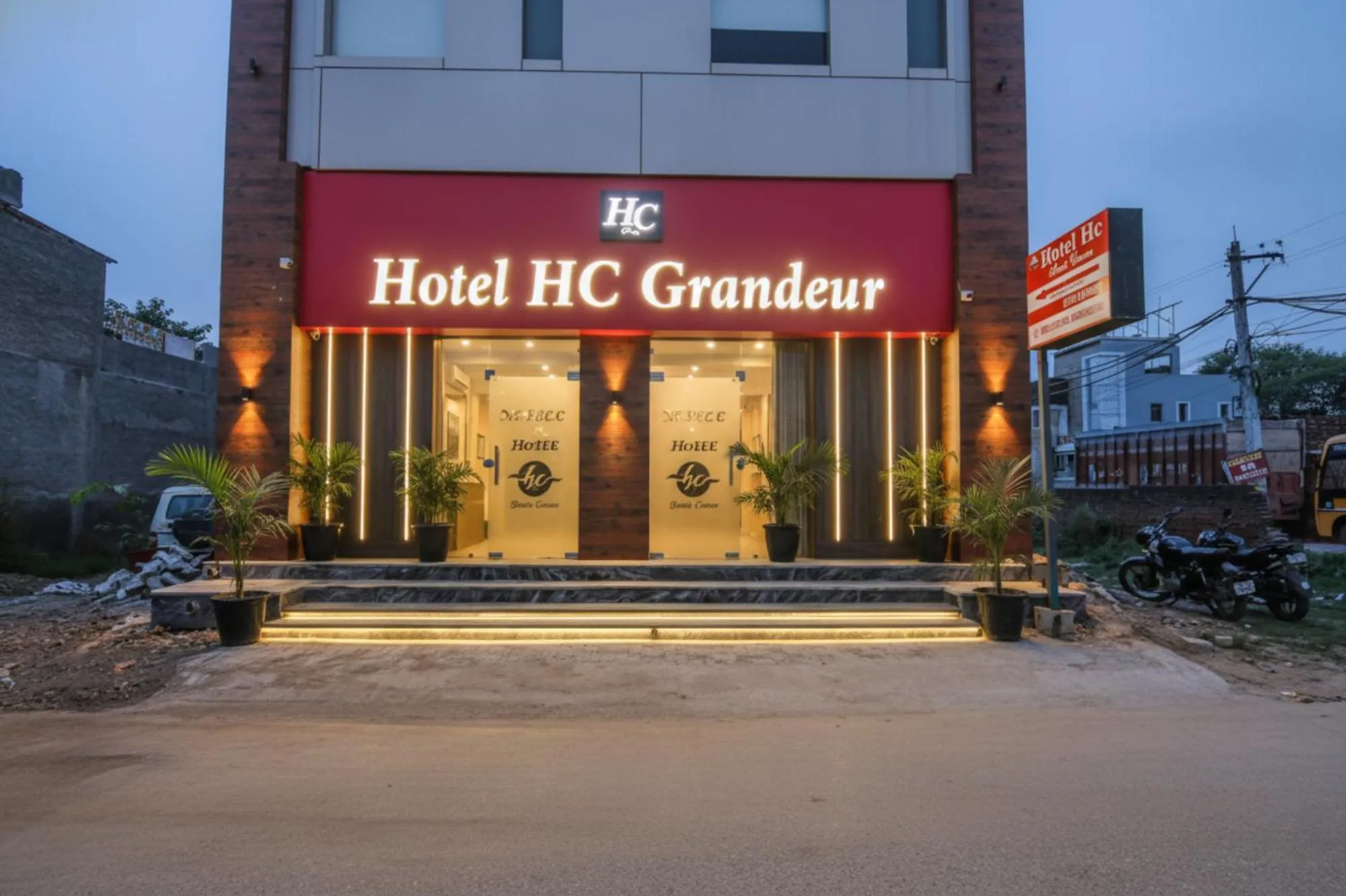 Property building in Via HC South Crown