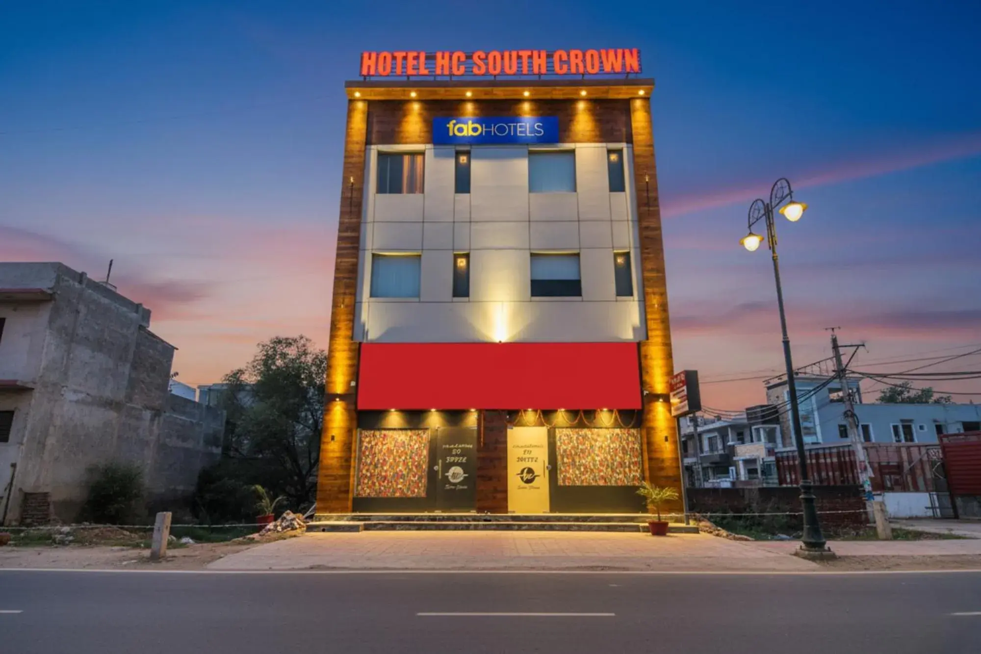 Via HC South Crown Via HC South Crown