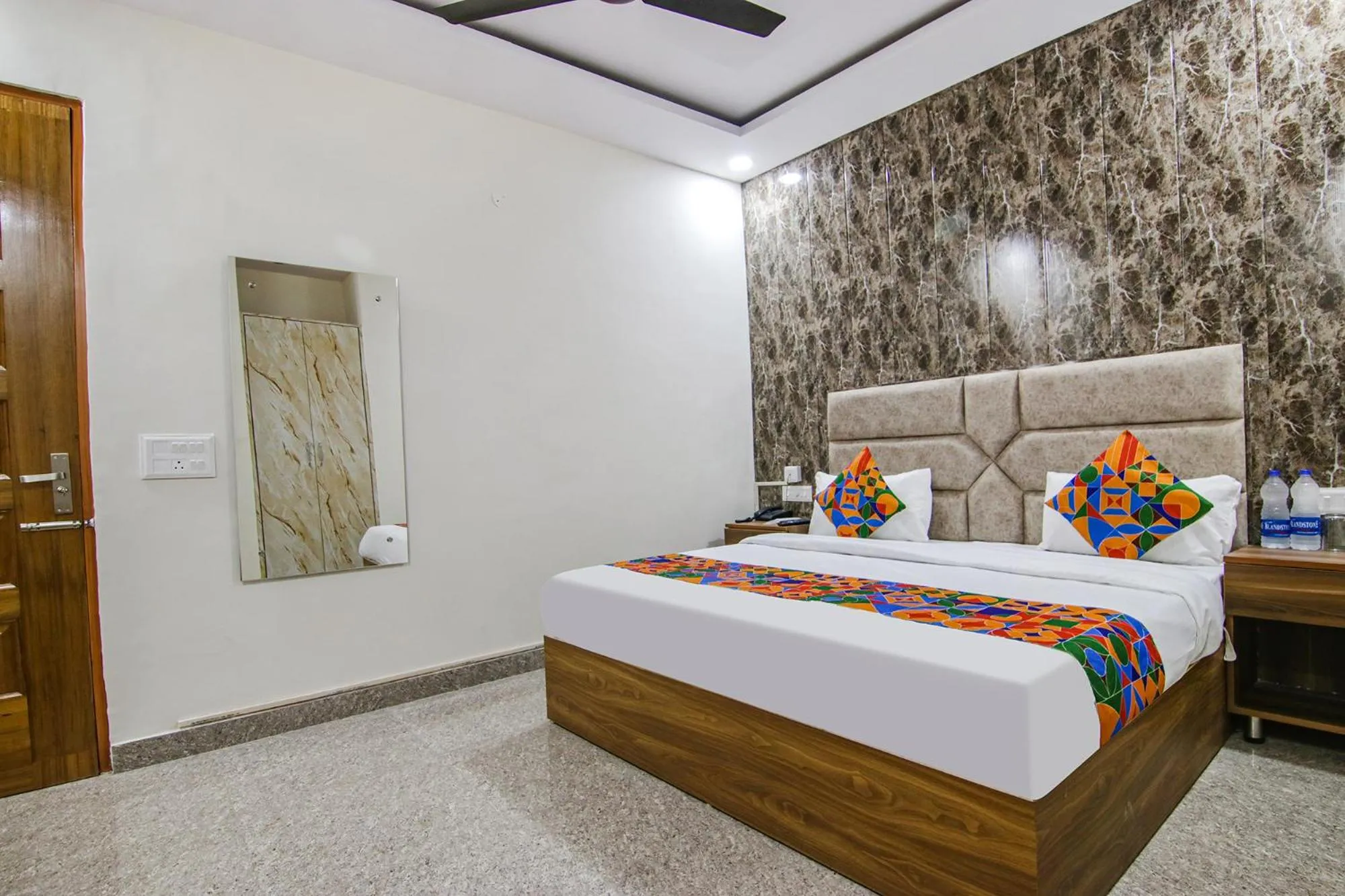 Bed in Via HC South Crown