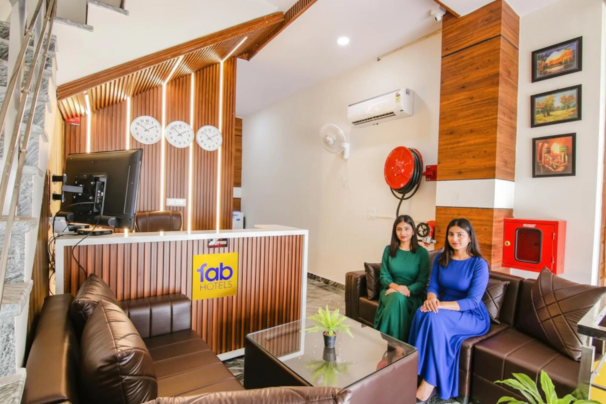 Lobby or reception in Via HC South Crown