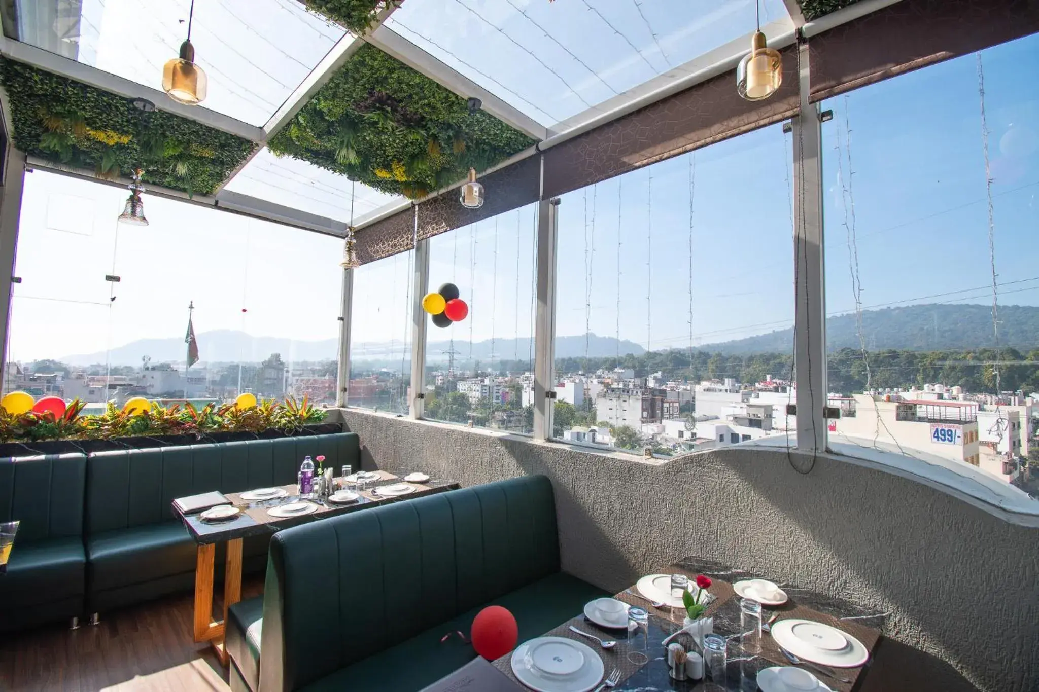 Restaurant/places to eat in Hotel Ramaya Inn Restaurant/places to eat in Hotel Ramaya Inn