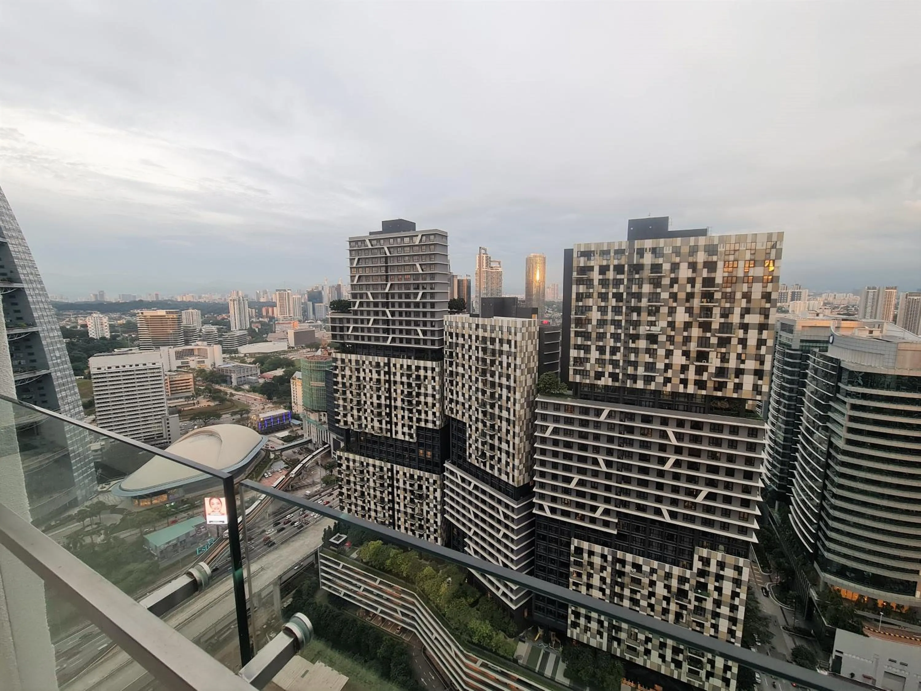 Bangsar South Apartment by Sarah's Lodge @ SouthLink Lifestyle Apartment