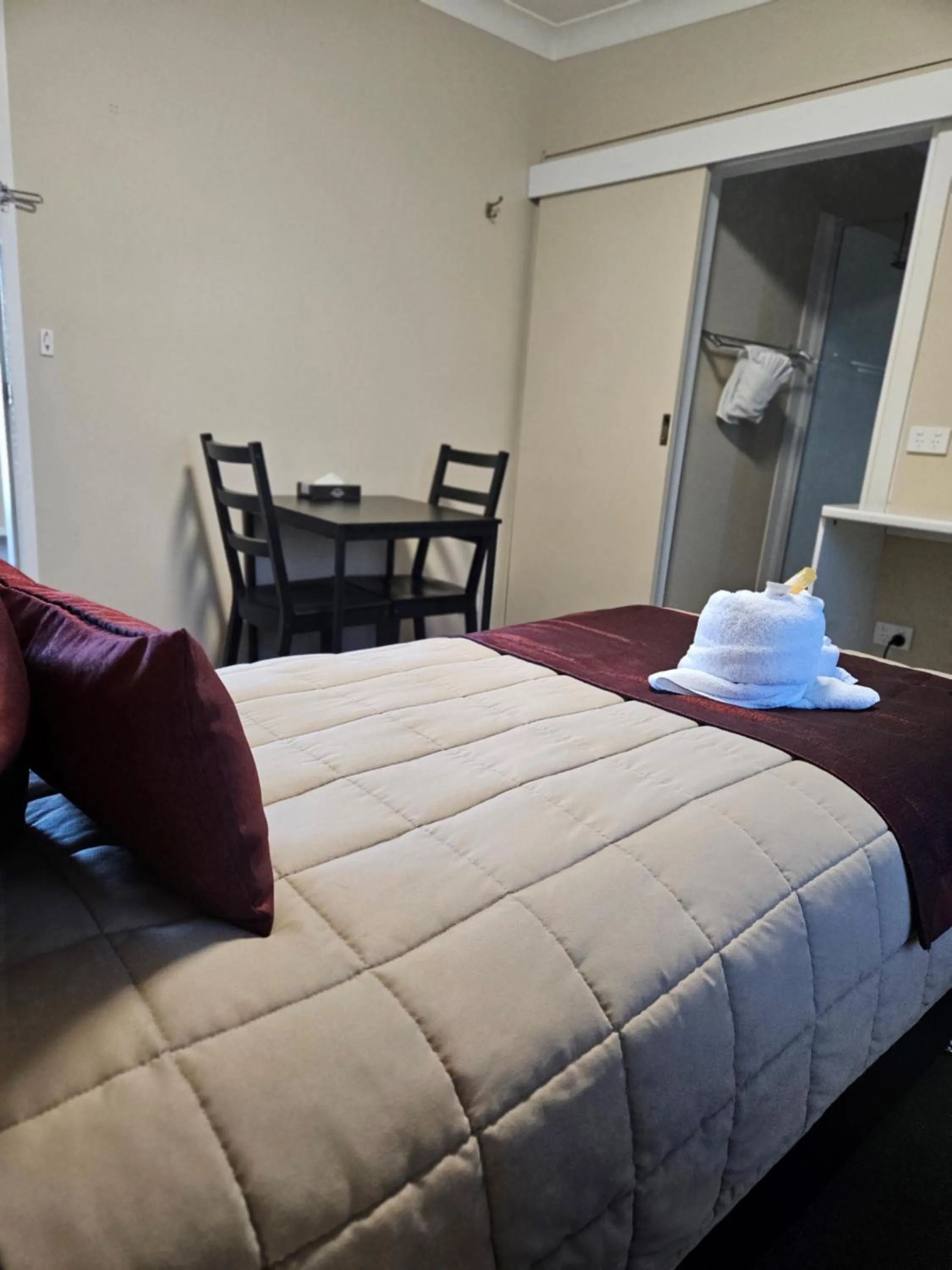 Bedroom, Bed in Boggabri Motel