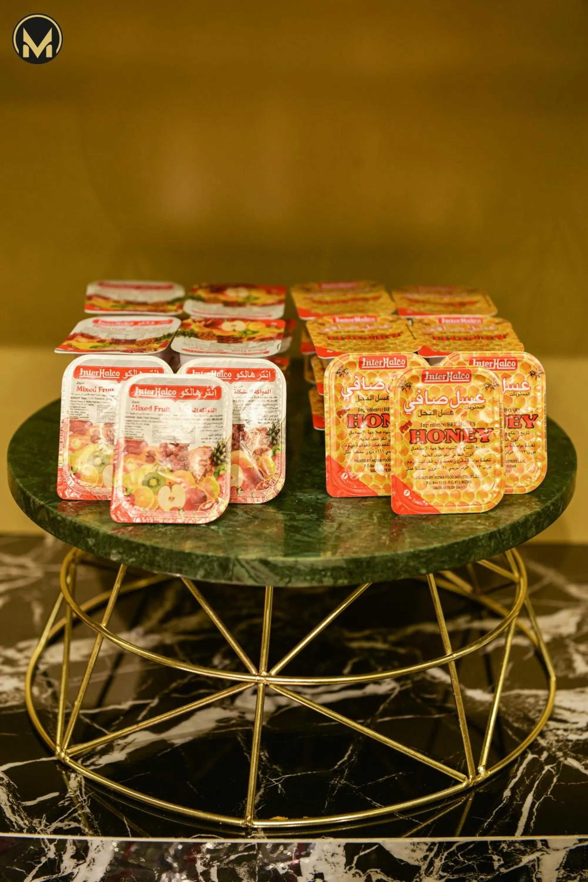 Restaurant/places to eat in Muscat Express Hotel