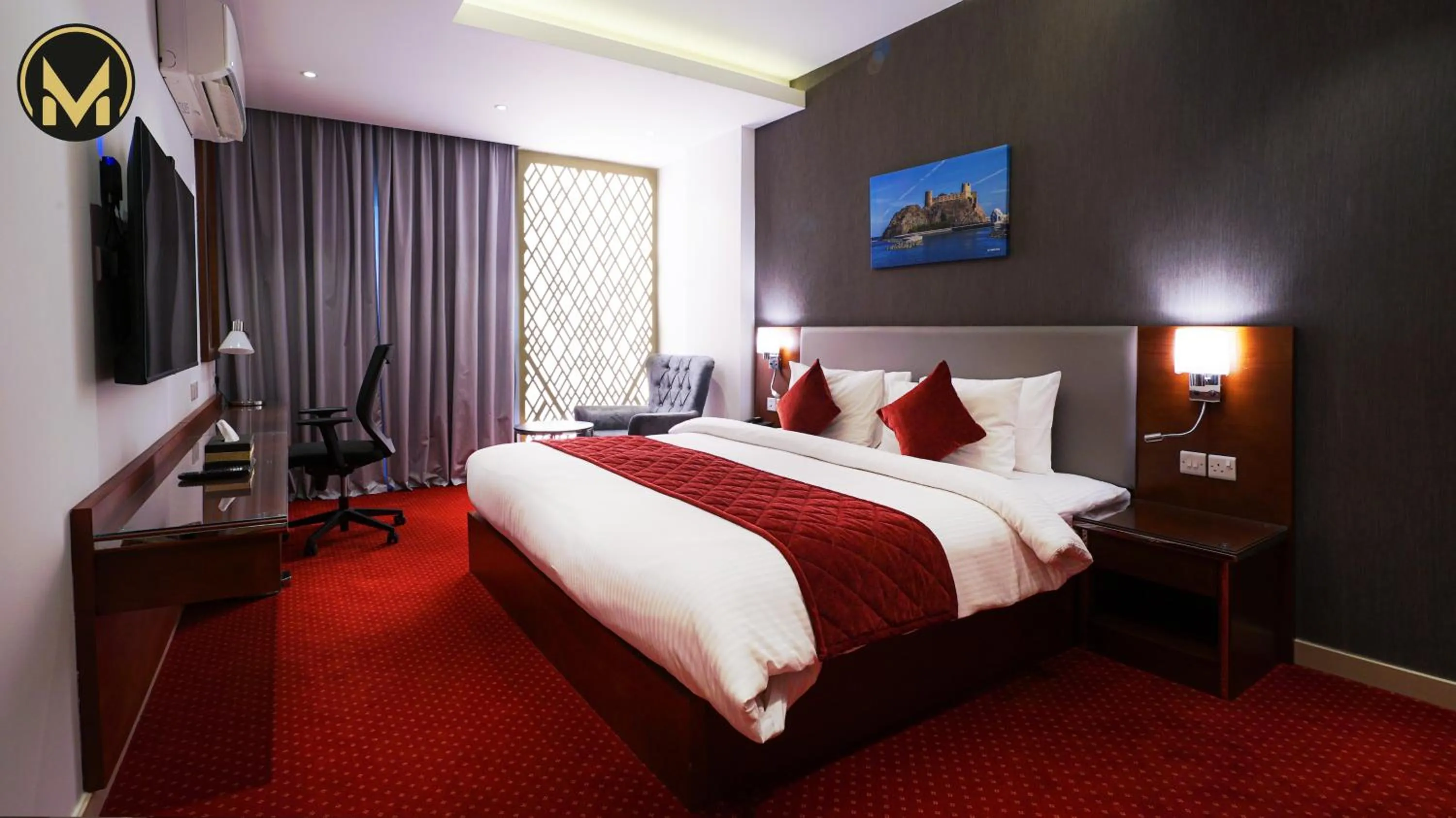 Bed in Muscat Express Hotel