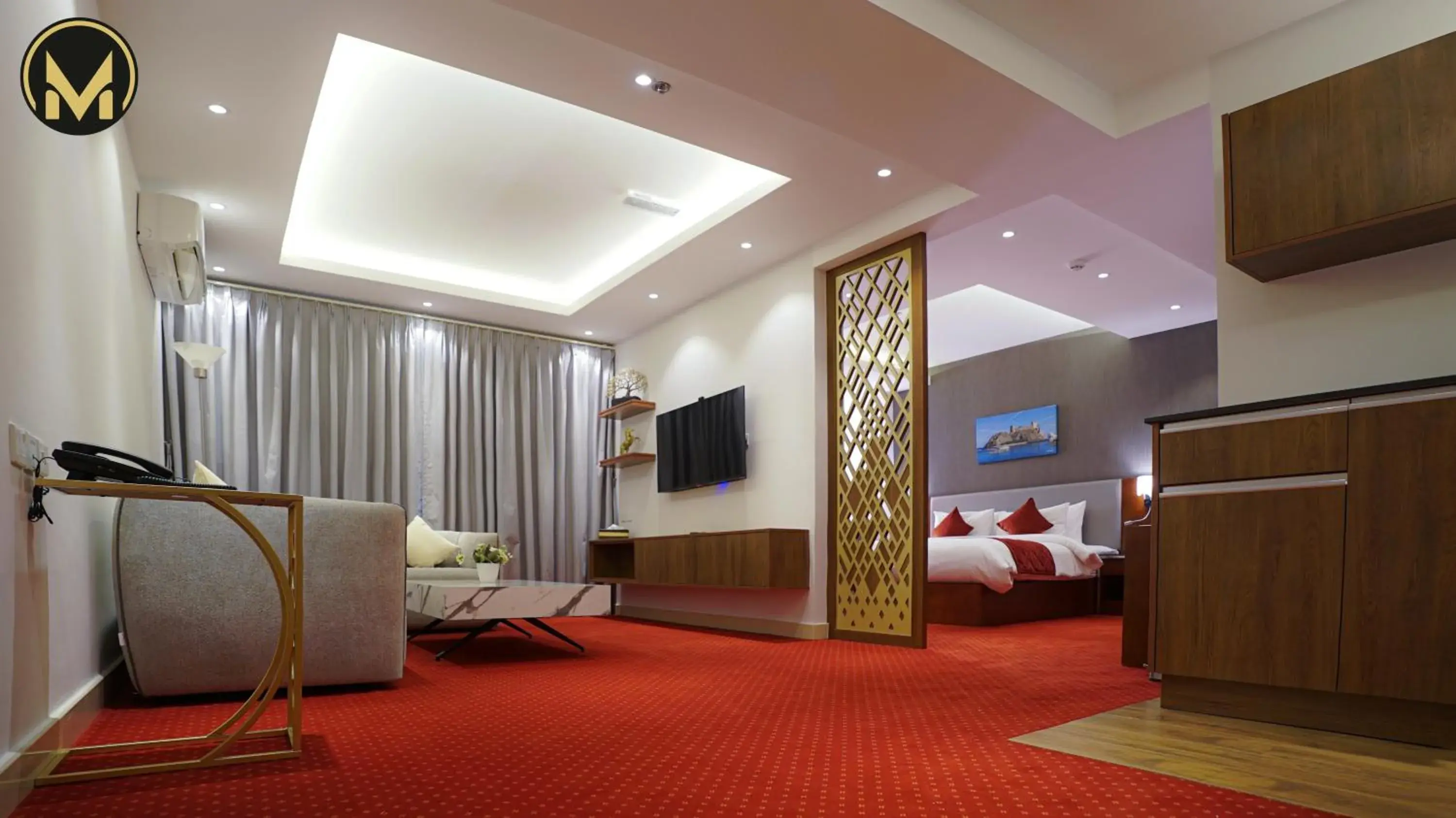 Executive Suite with Balcony - single occupancy in Muscat Express Hotel Executive Suite with Balcony - single occupancy in Muscat Express Hotel