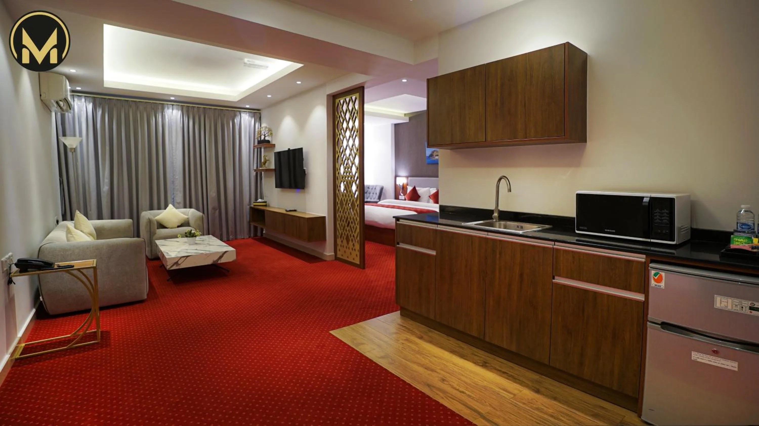 Bed in Muscat Express Hotel