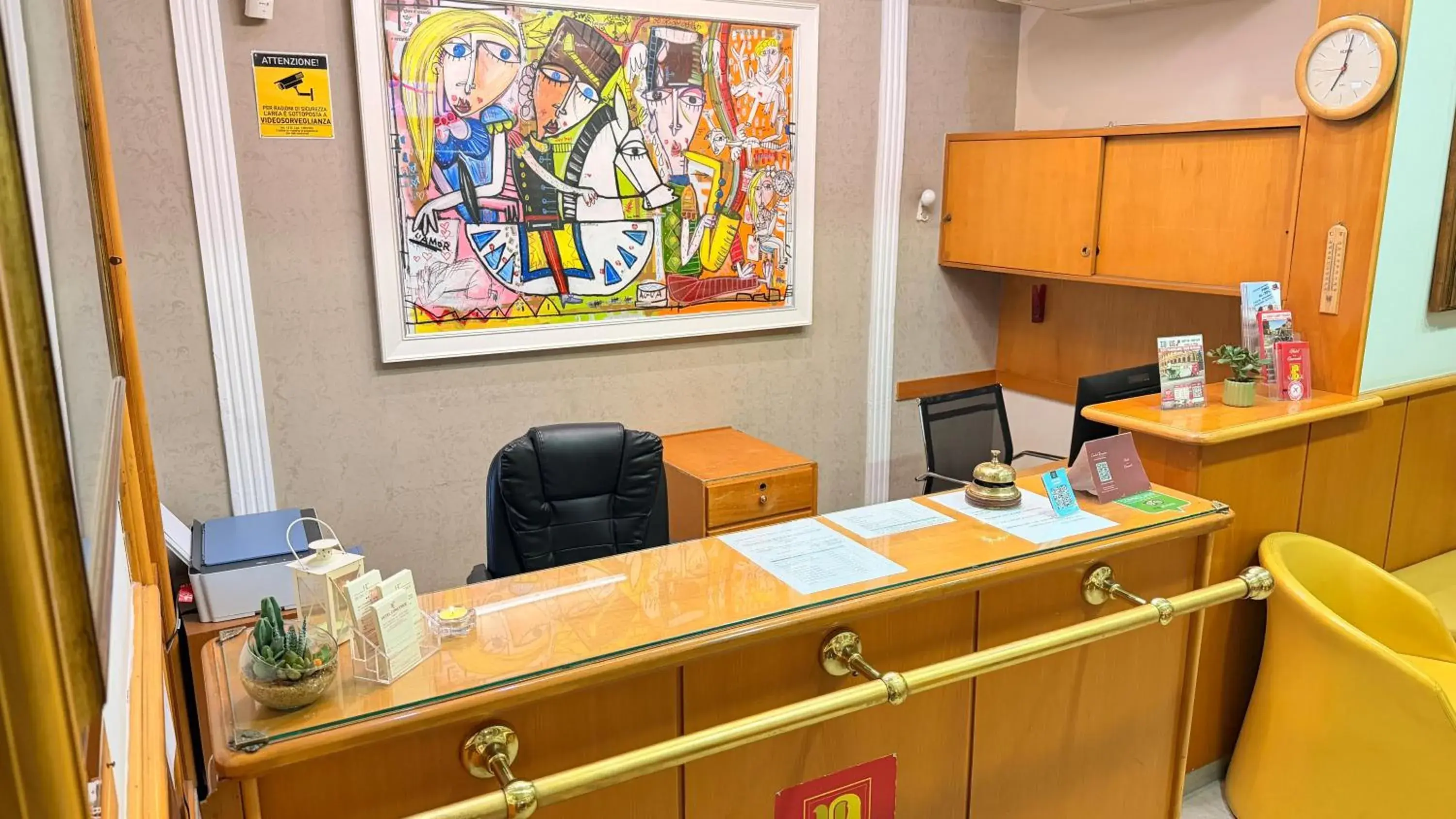 Lobby or reception in Hotel Concorde Lobby or reception in Hotel Concorde