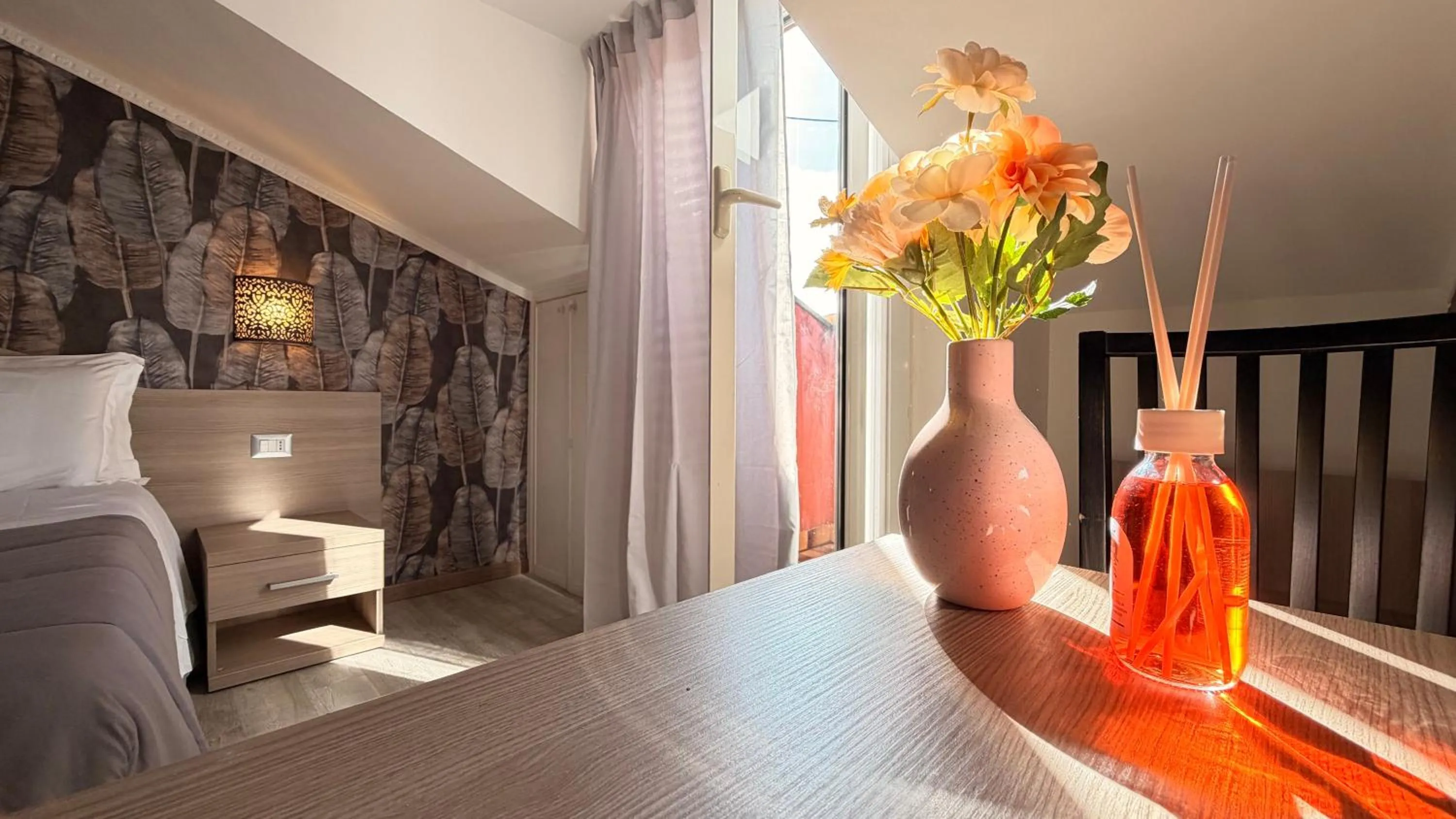 Photo of the whole room, Bed in Hotel Concorde