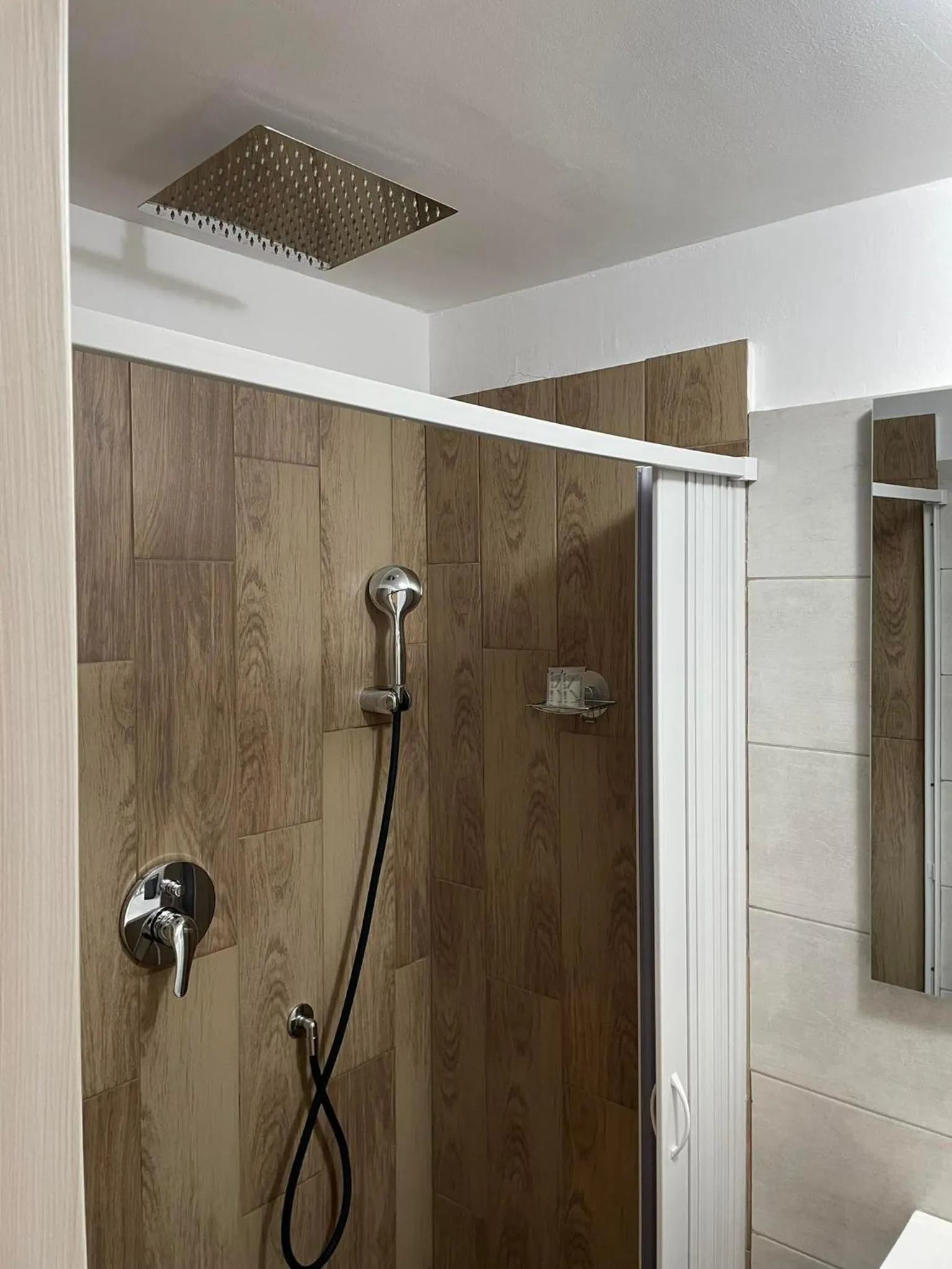 Shower in Exclusive B&B