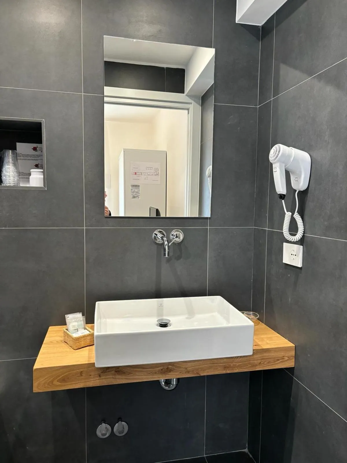 Bathroom in Hotel Delle Rose