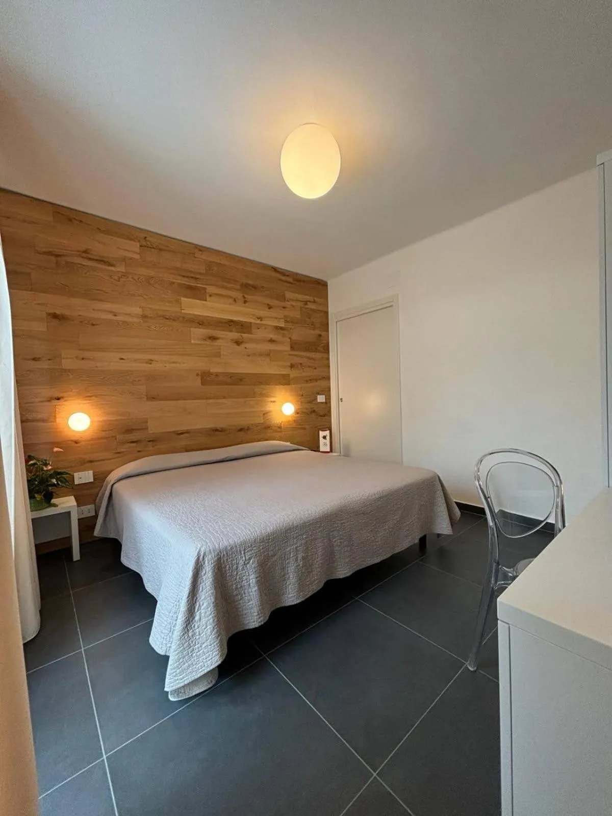 Bedroom, Bed in Hotel Delle Rose