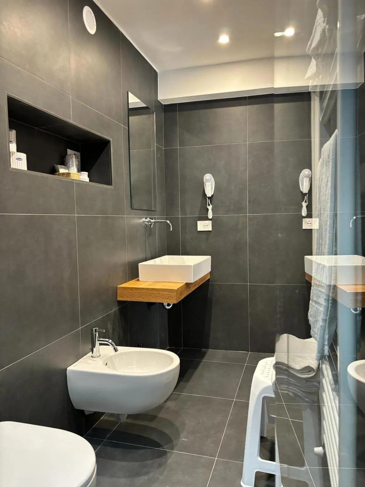 Bathroom in Hotel Delle Rose