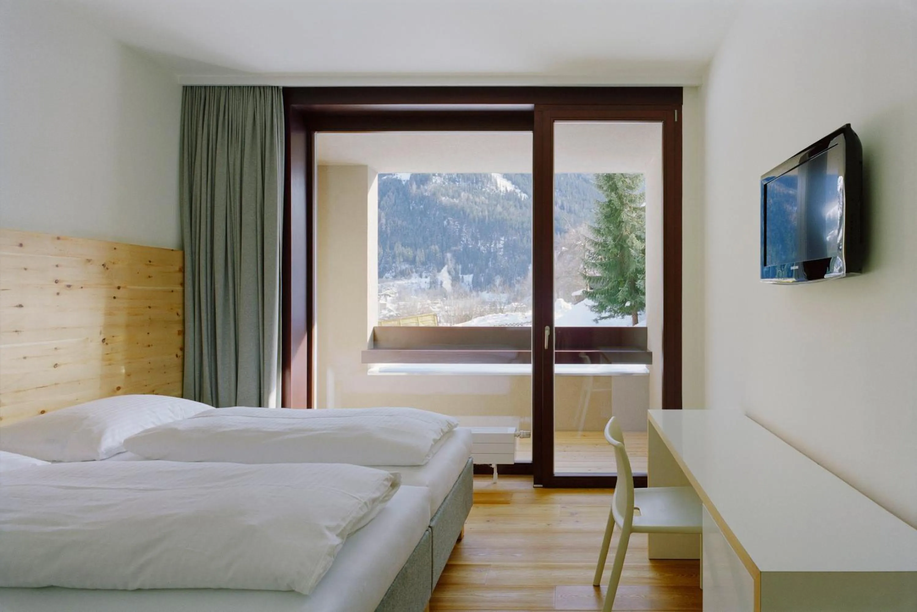 Photo of the whole room, Bed in Aparthotel Chalet Wetzlgut