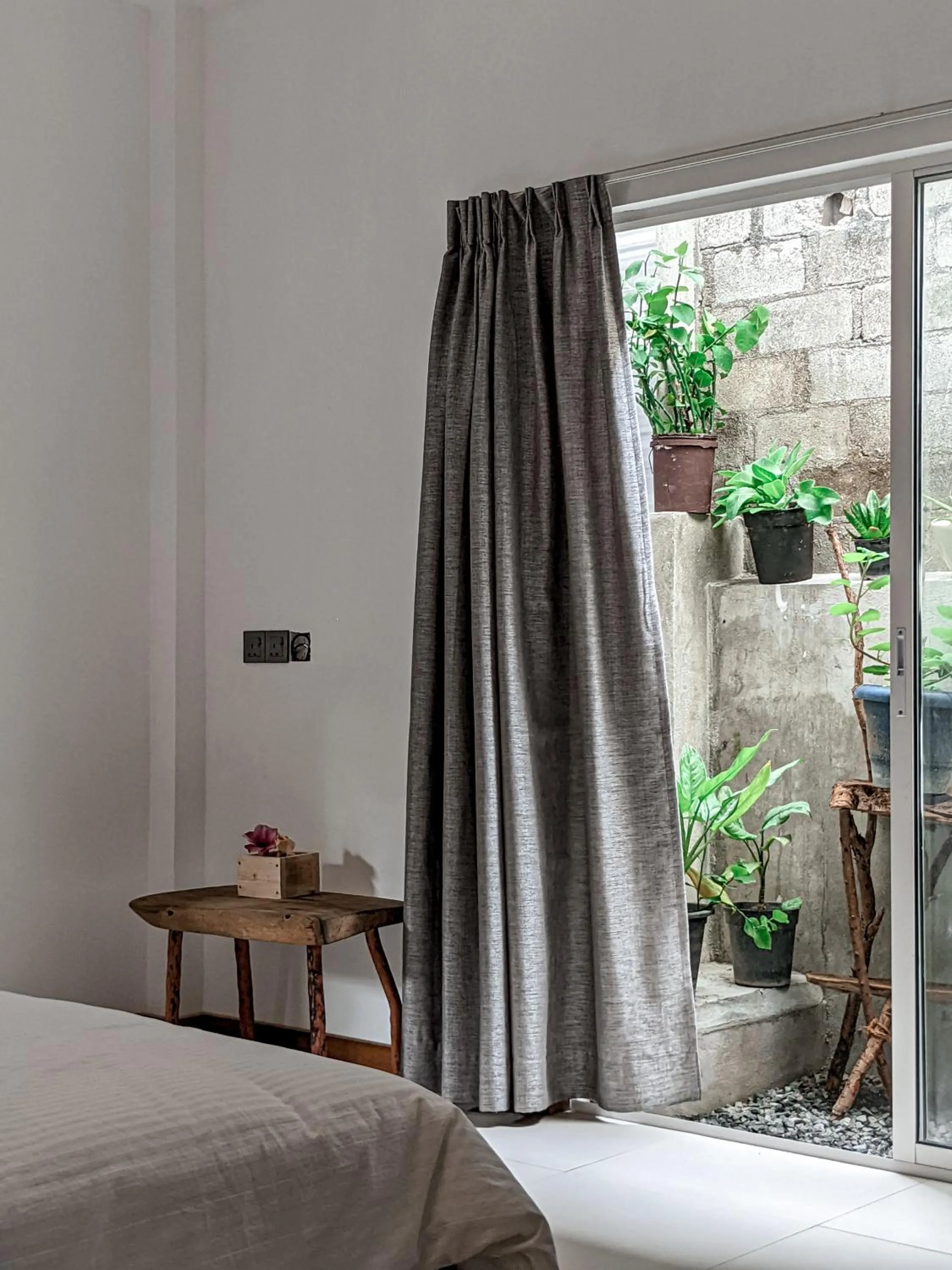 Bedroom, Bed in Dhoadhi Retreat