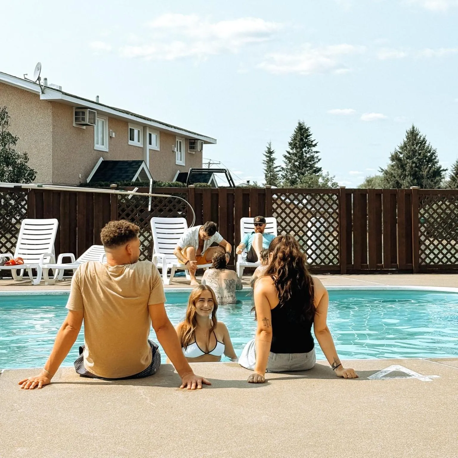 Swimming pool in Hôtel Matha