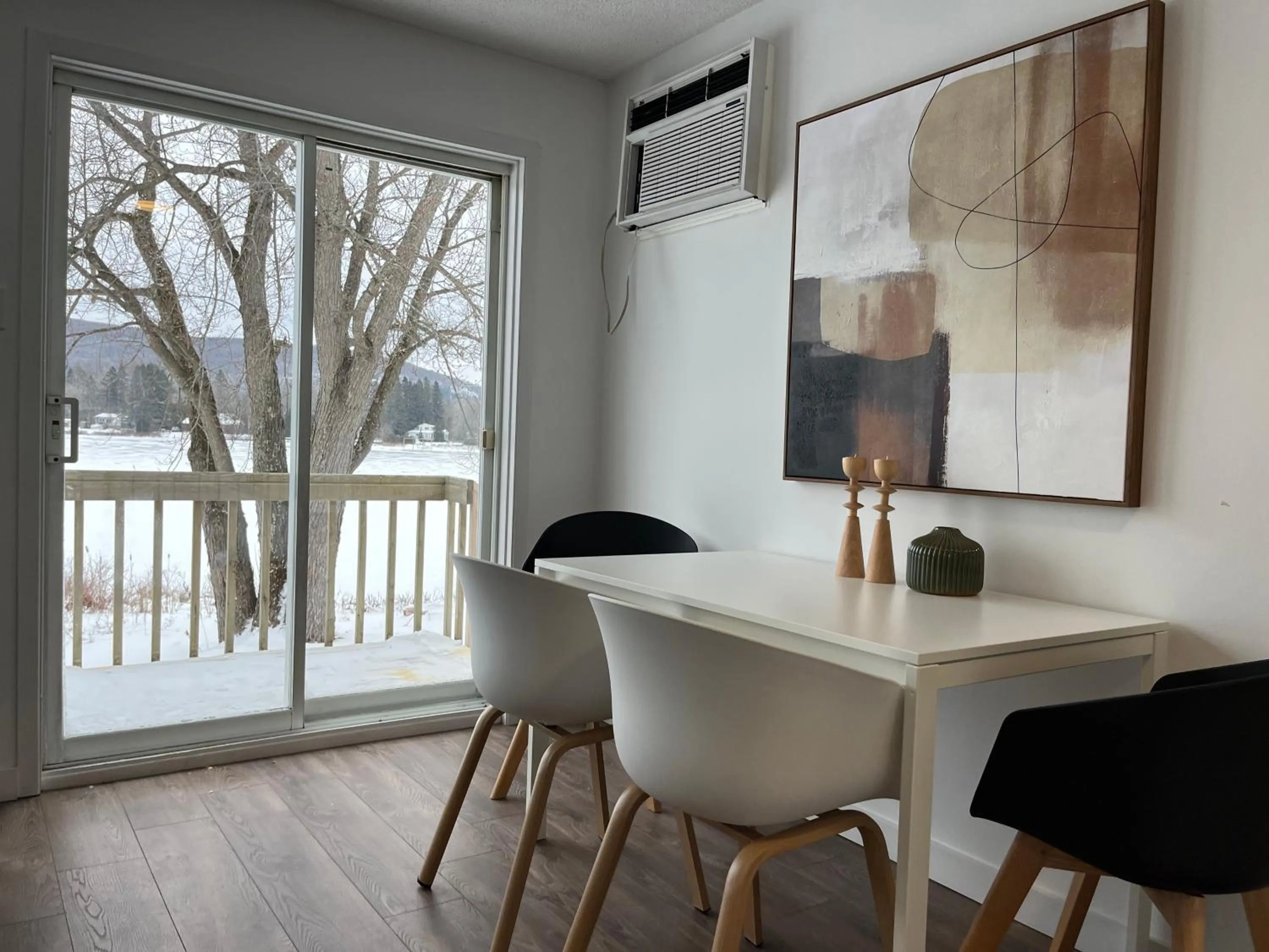 Dining area in Hôtel Matha