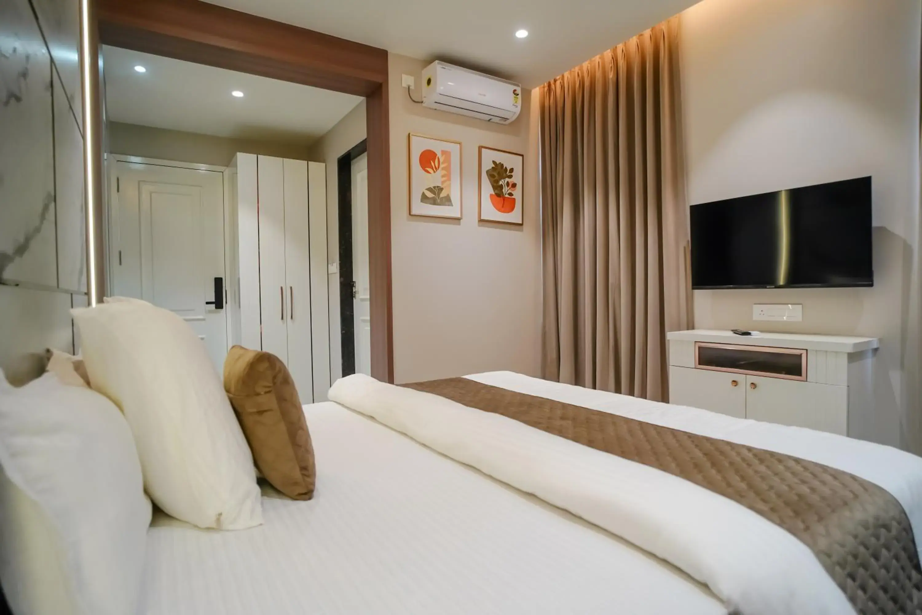 Bedroom in VIRASAT RESORT Bedroom in VIRASAT RESORT