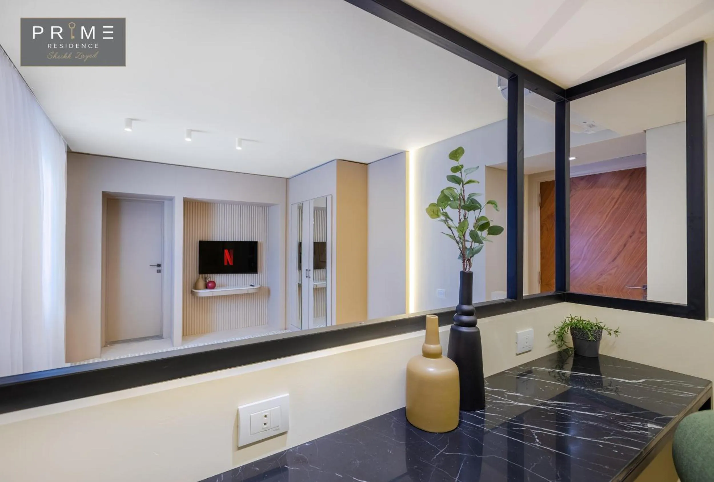 TV and multimedia in Prime Residence Sheikh Zayed