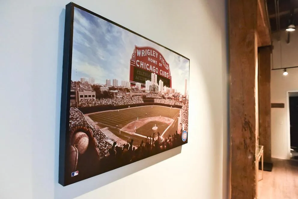 Decorative detail in Luxéry Stay Chicago - Themed Units! Close to Downtown, McCormick Place & Wintrust Arena