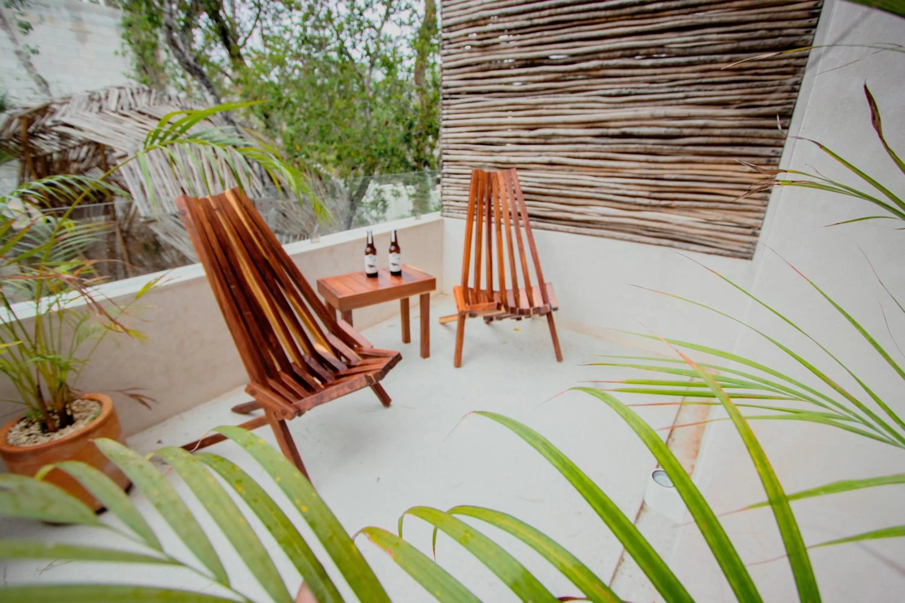 Balcony/Terrace in Spacious 2BR apt · Wide balcony w/tub & Yoga deck