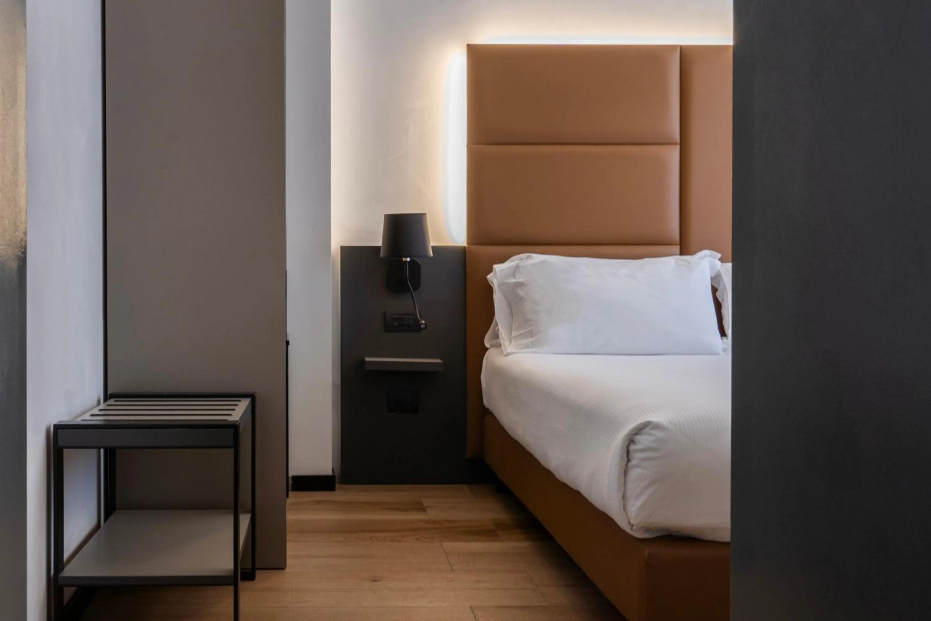 Bedroom, Bed in London Hotel