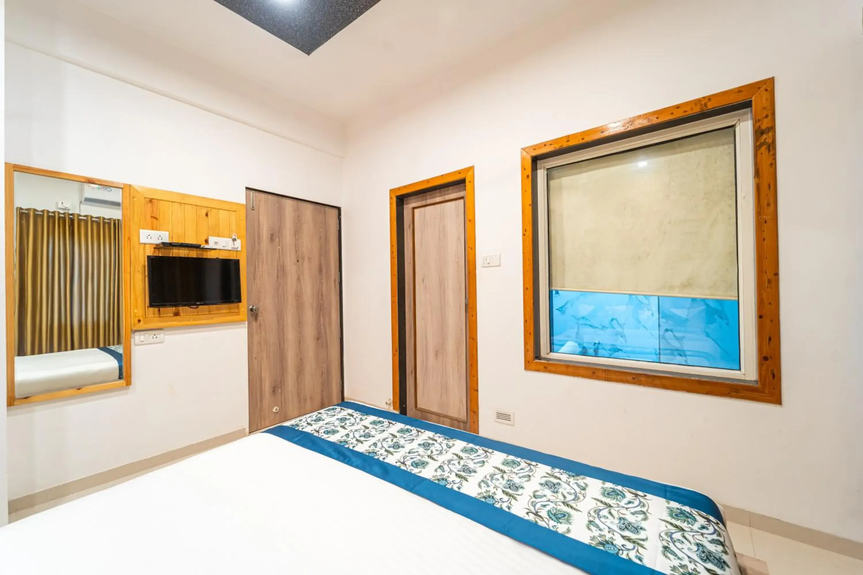 Bedroom, Bed in Strawberry King Resort Bedroom, Bed in Strawberry King Resort