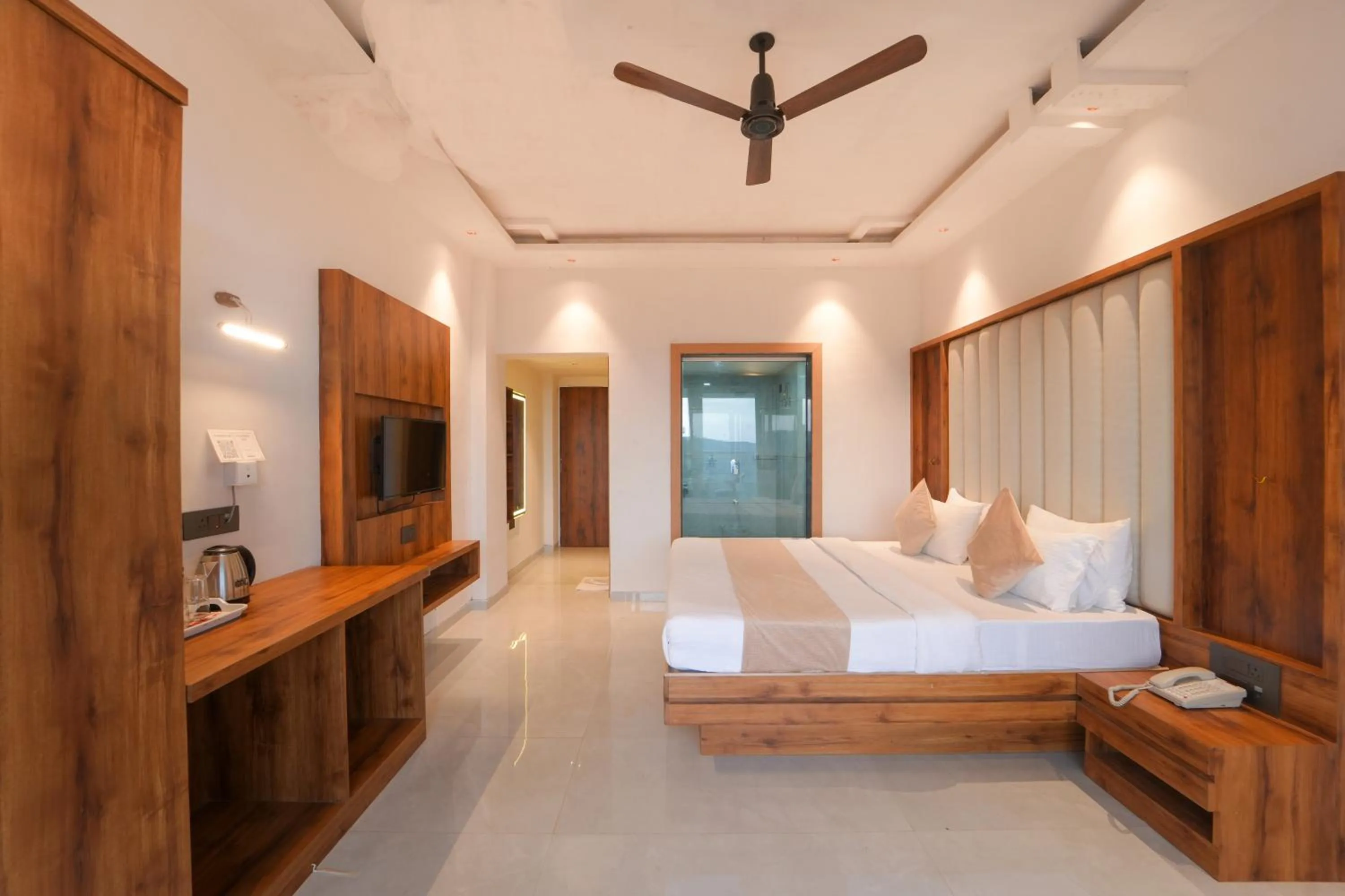 Bed in Strawberry King Resort