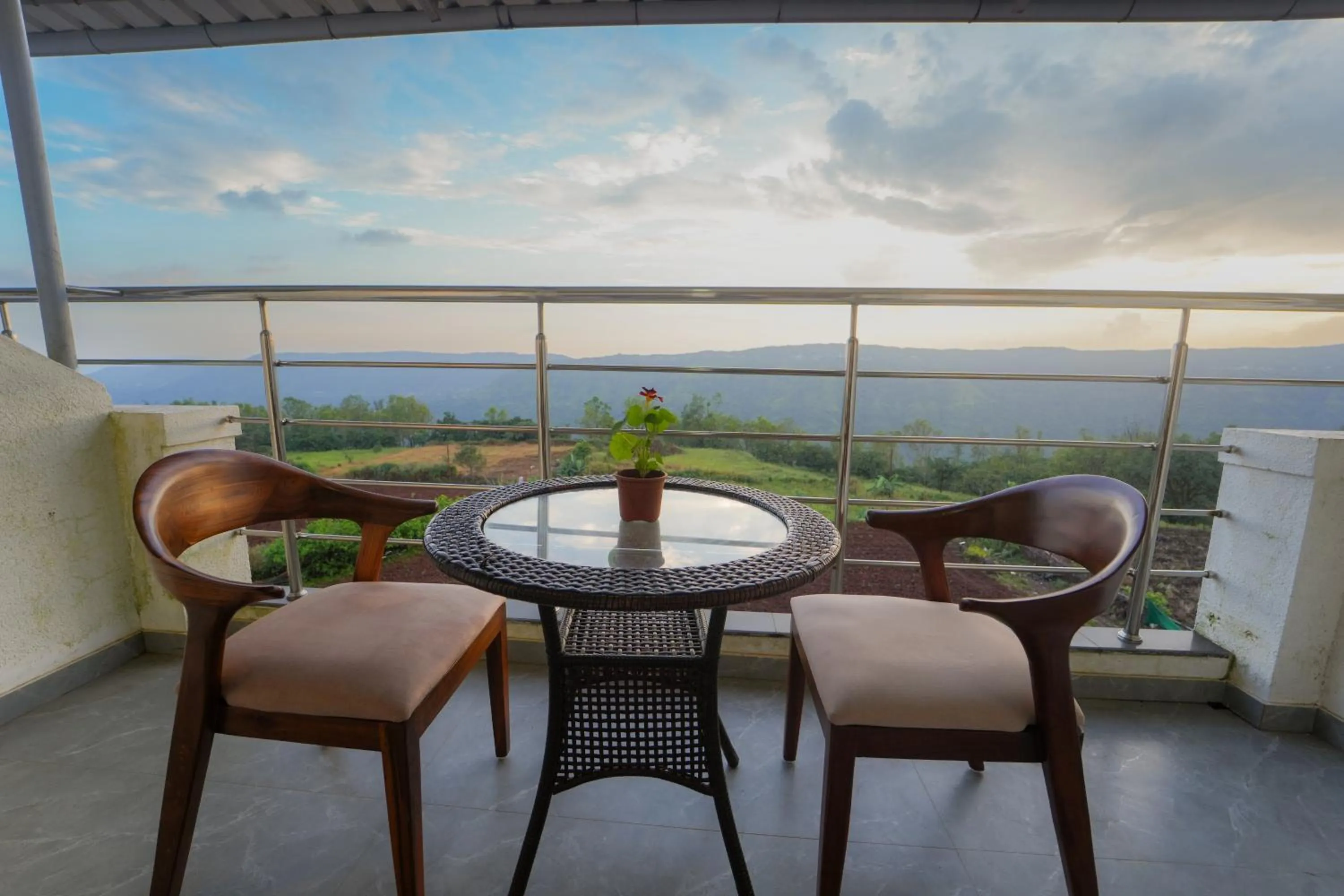 Strawberry King Resort