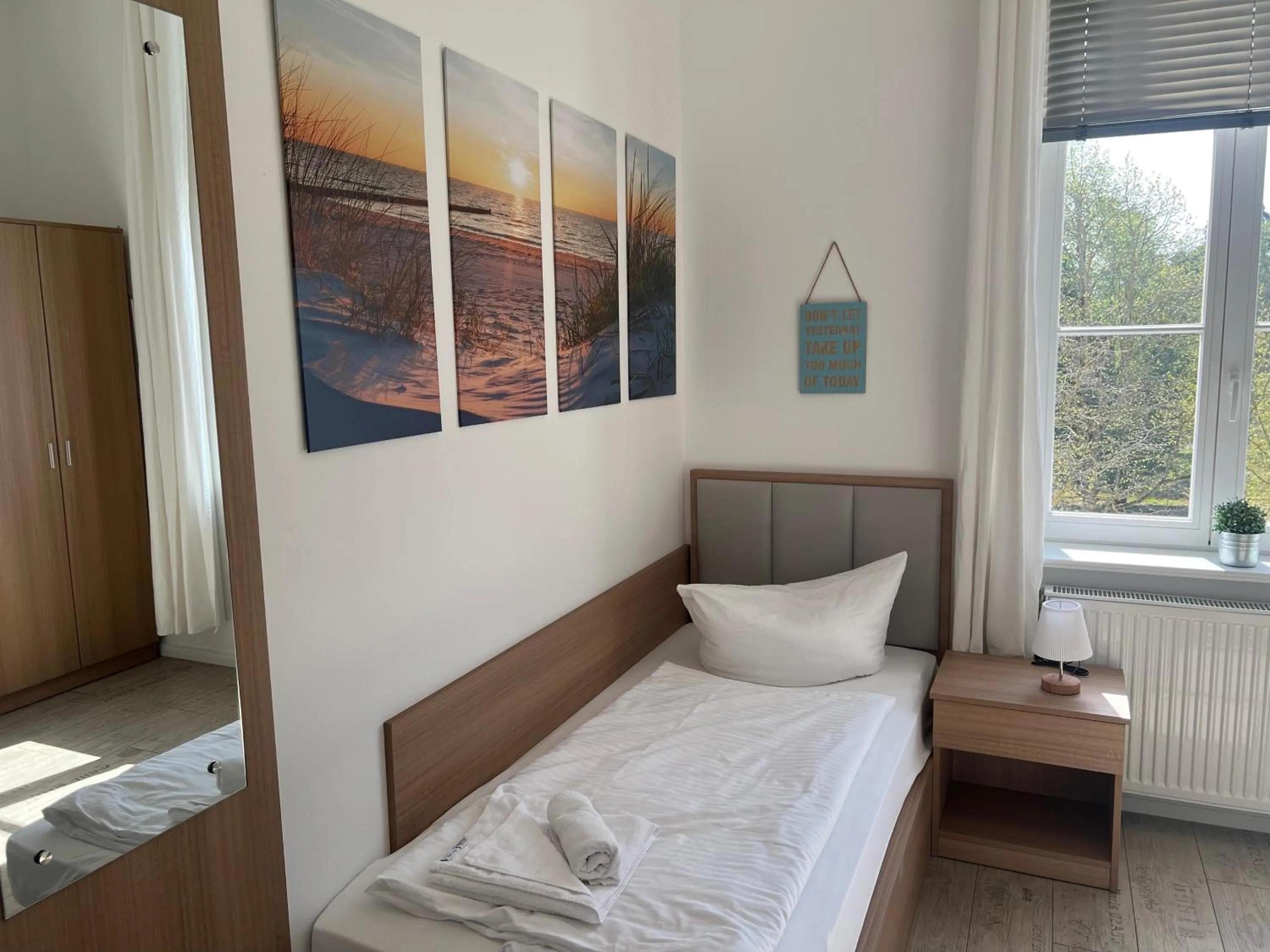 Photo of the whole room in Hotel am Theater