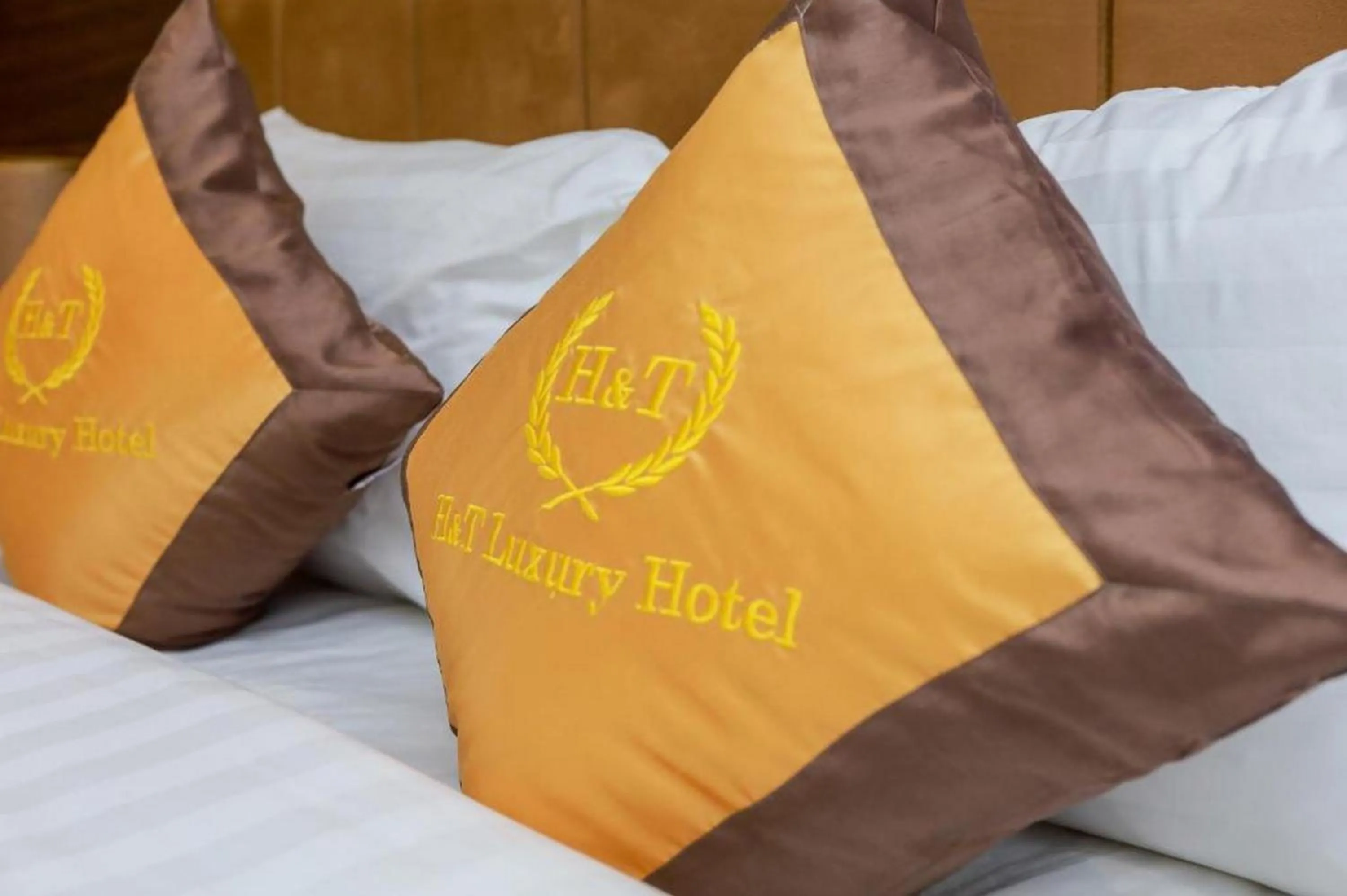 Bed in H&T Luxury Hotel