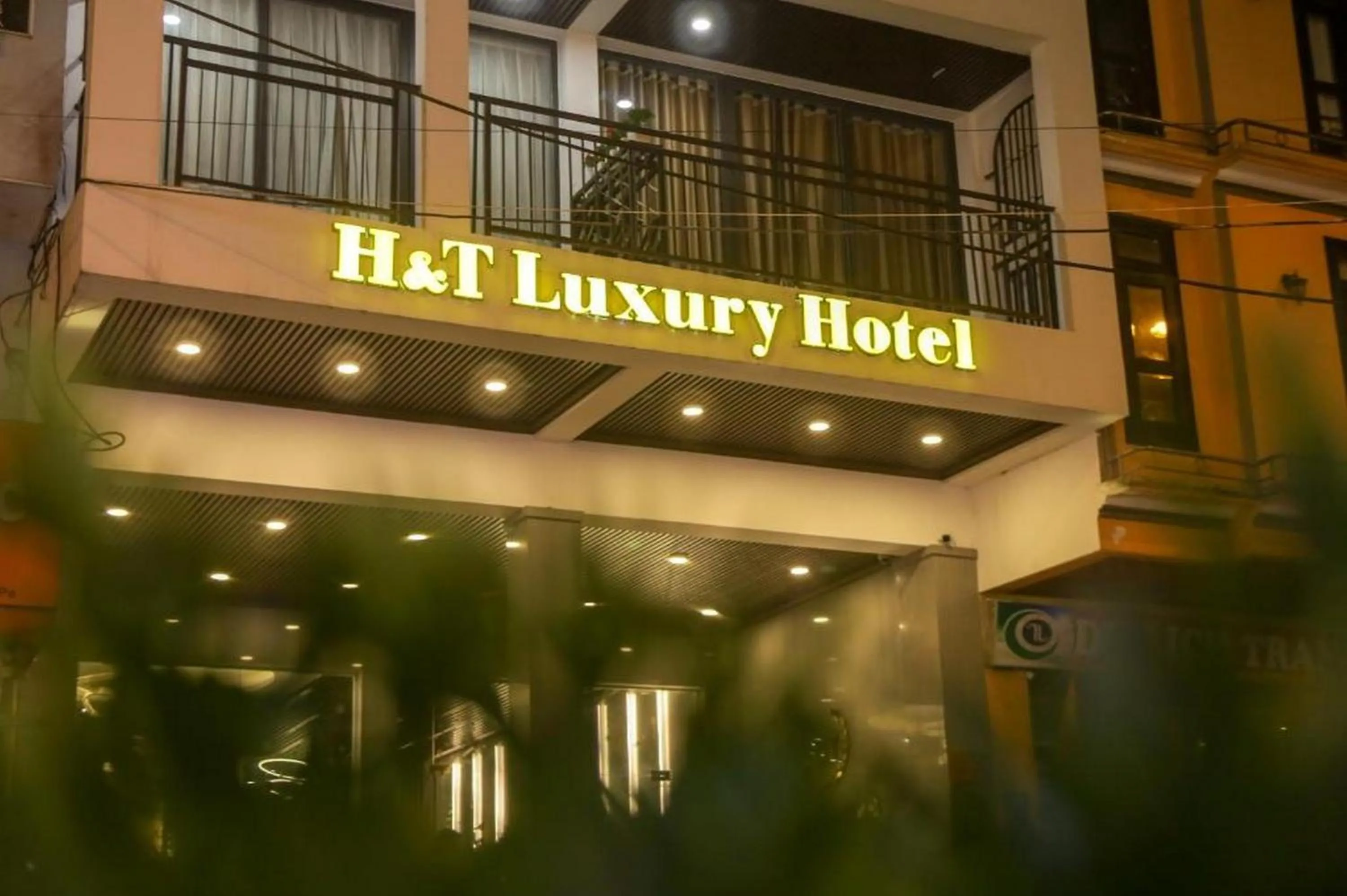 Property building in H&T Luxury Hotel