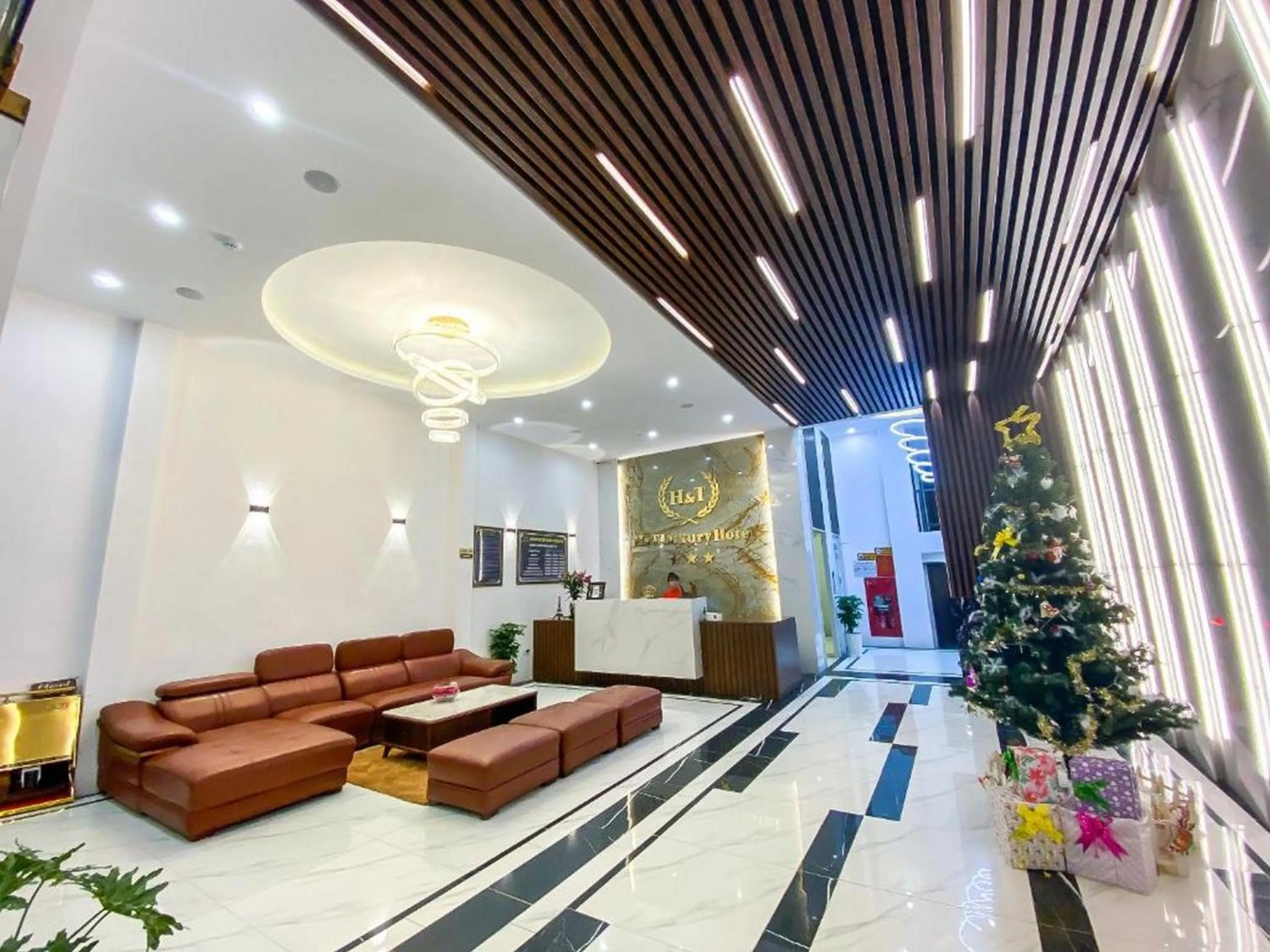 Living room in H&T Luxury Hotel