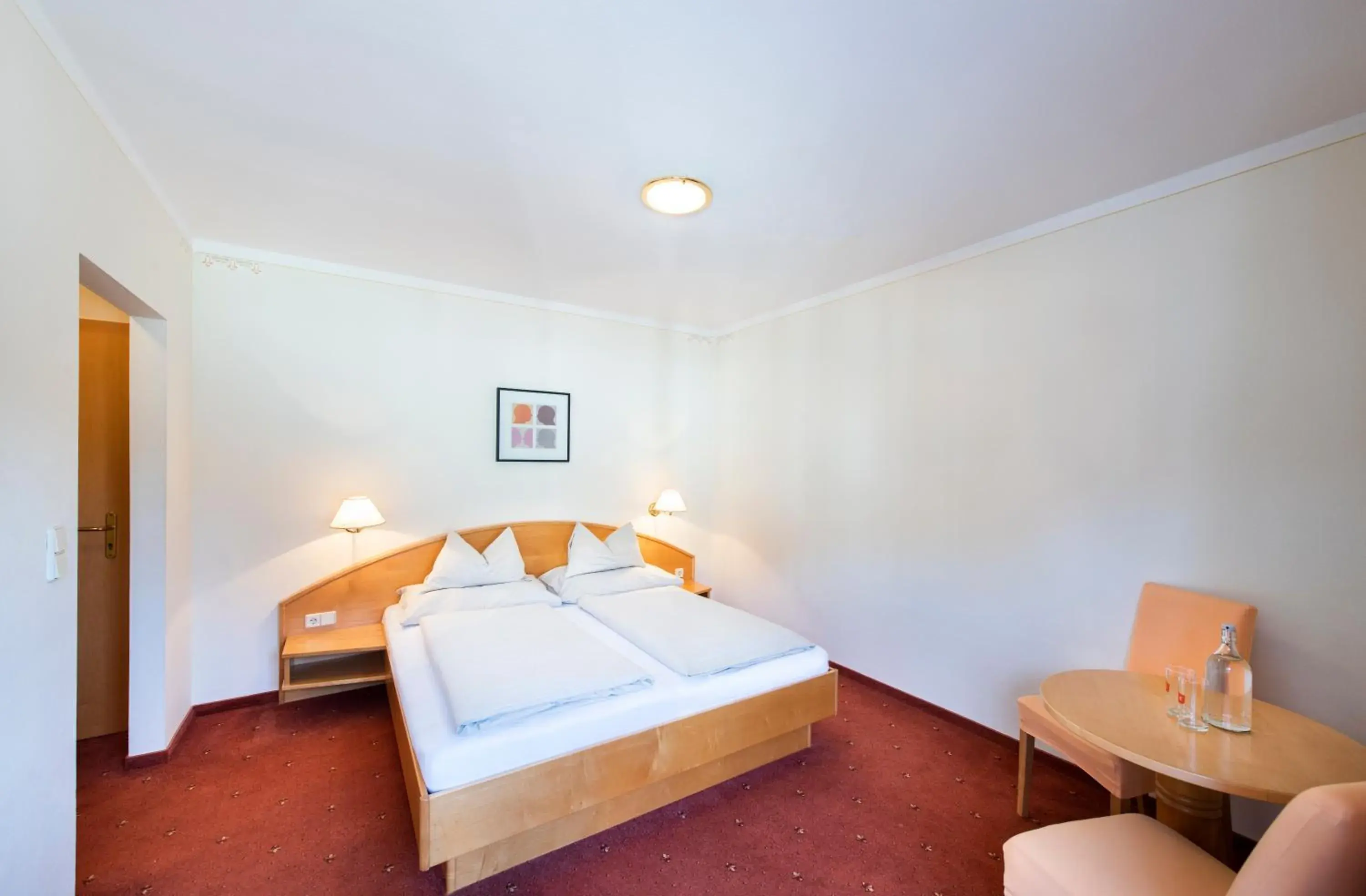 Double Room - Disability Access in Hotel Altneudörflerhof Double Room - Disability Access in Hotel Altneudörflerhof