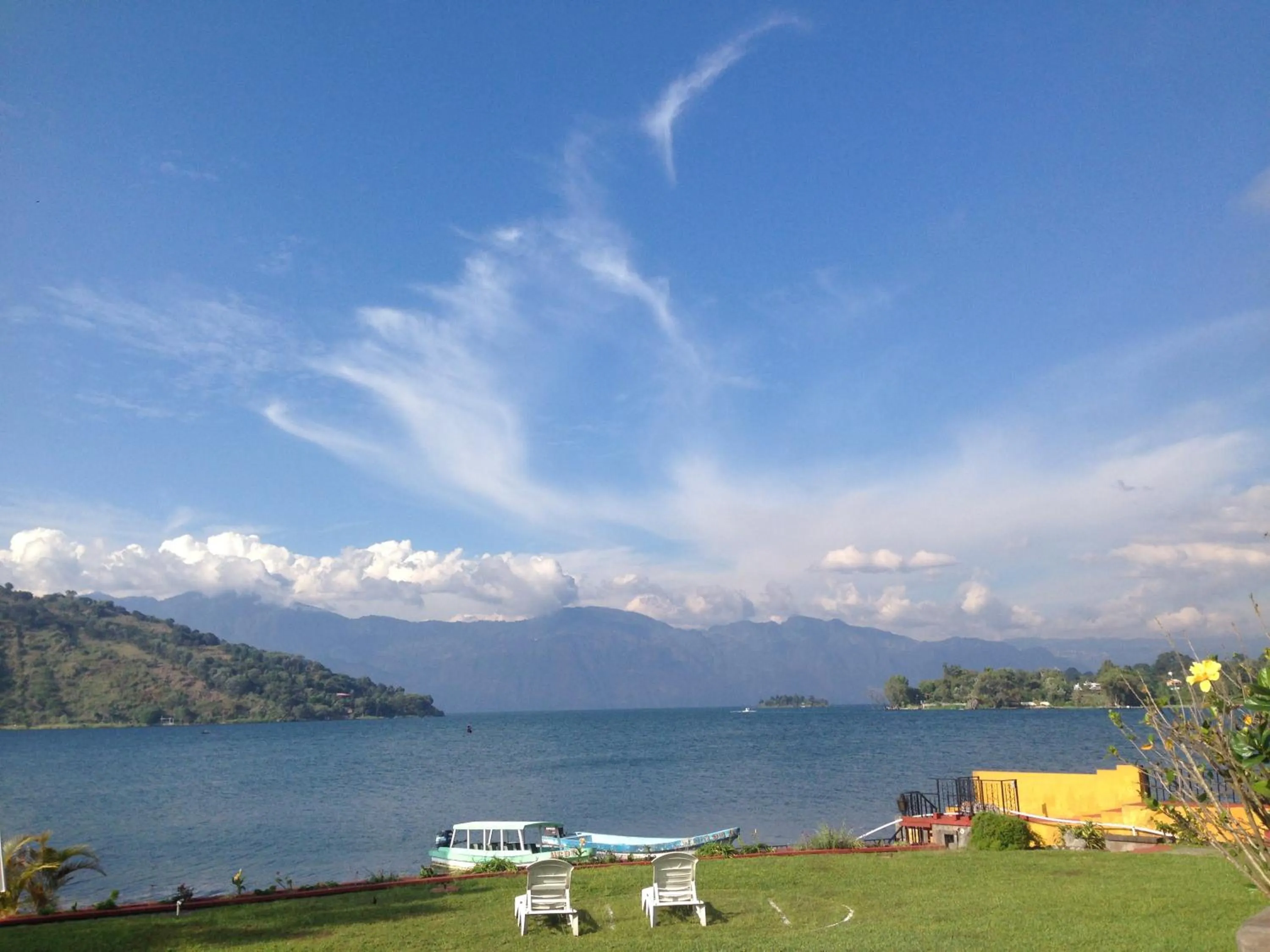 Day in Hotel Tiosh Abaj