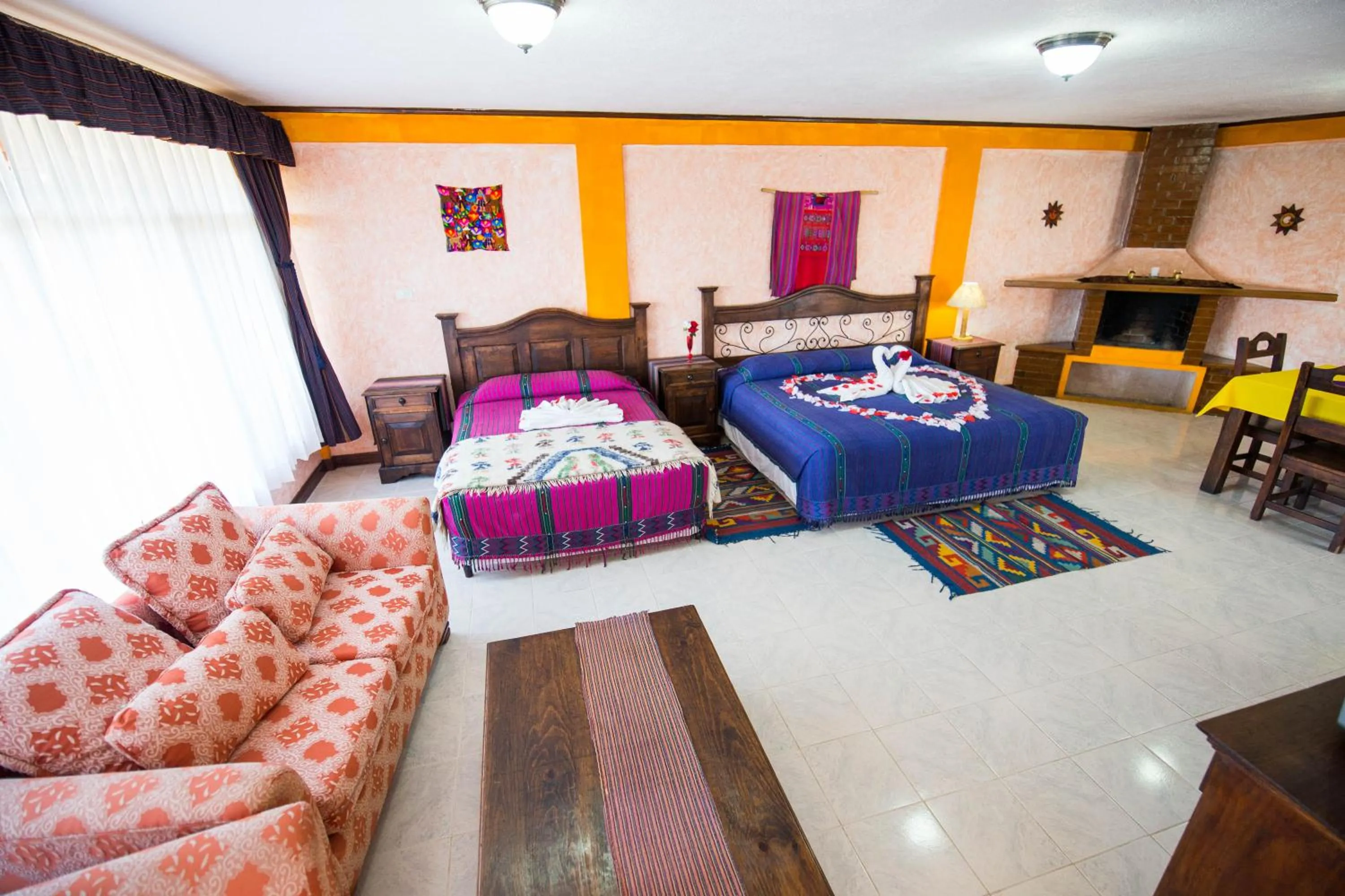 Photo of the whole room, Bed in Hotel Tiosh Abaj