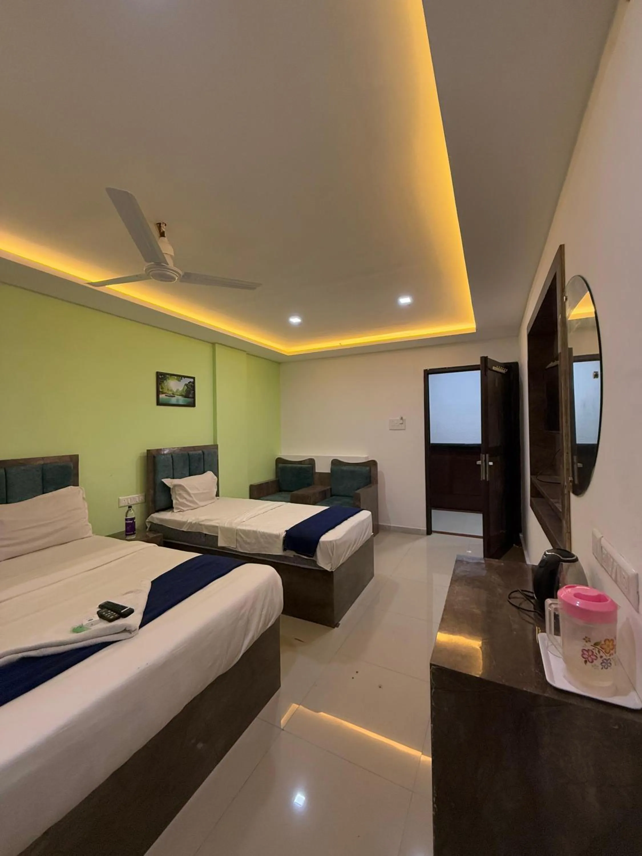 Queens Residency - Kochi