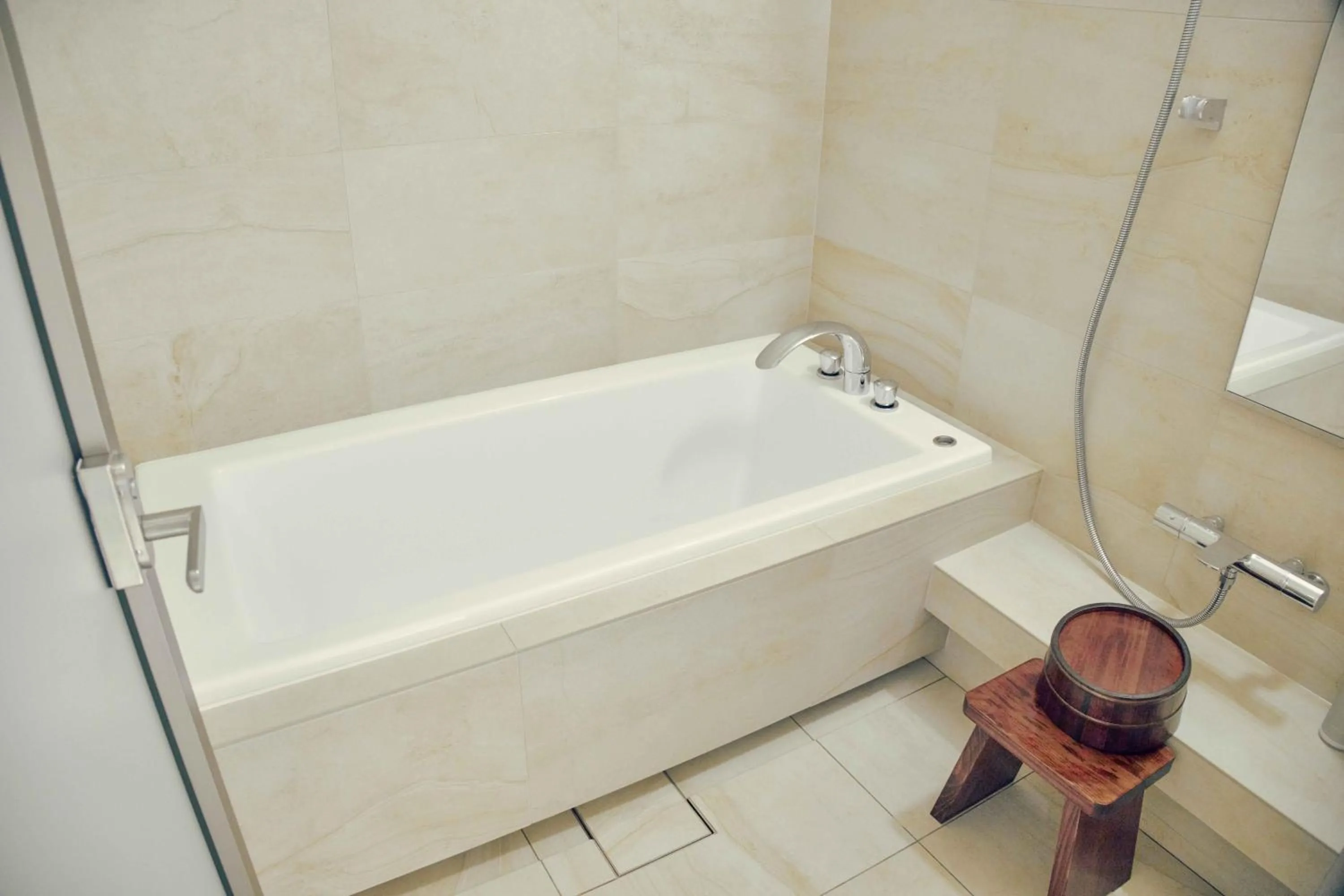 Bathroom in Marufukuro