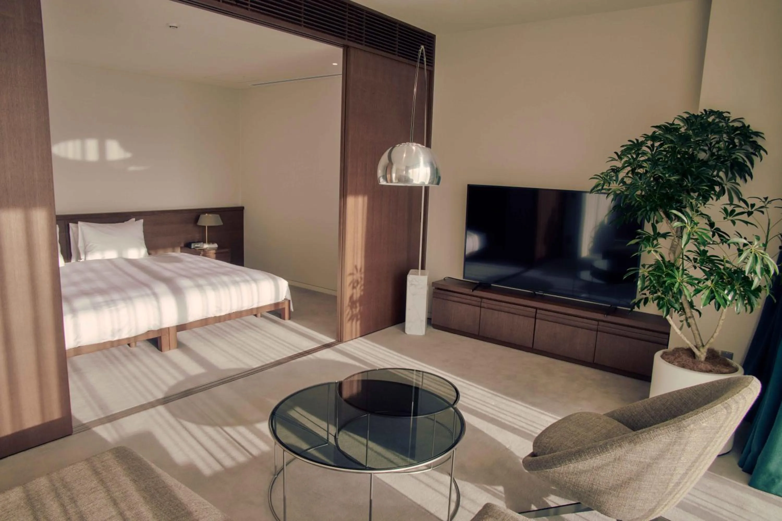 Living room, Bed in Marufukuro